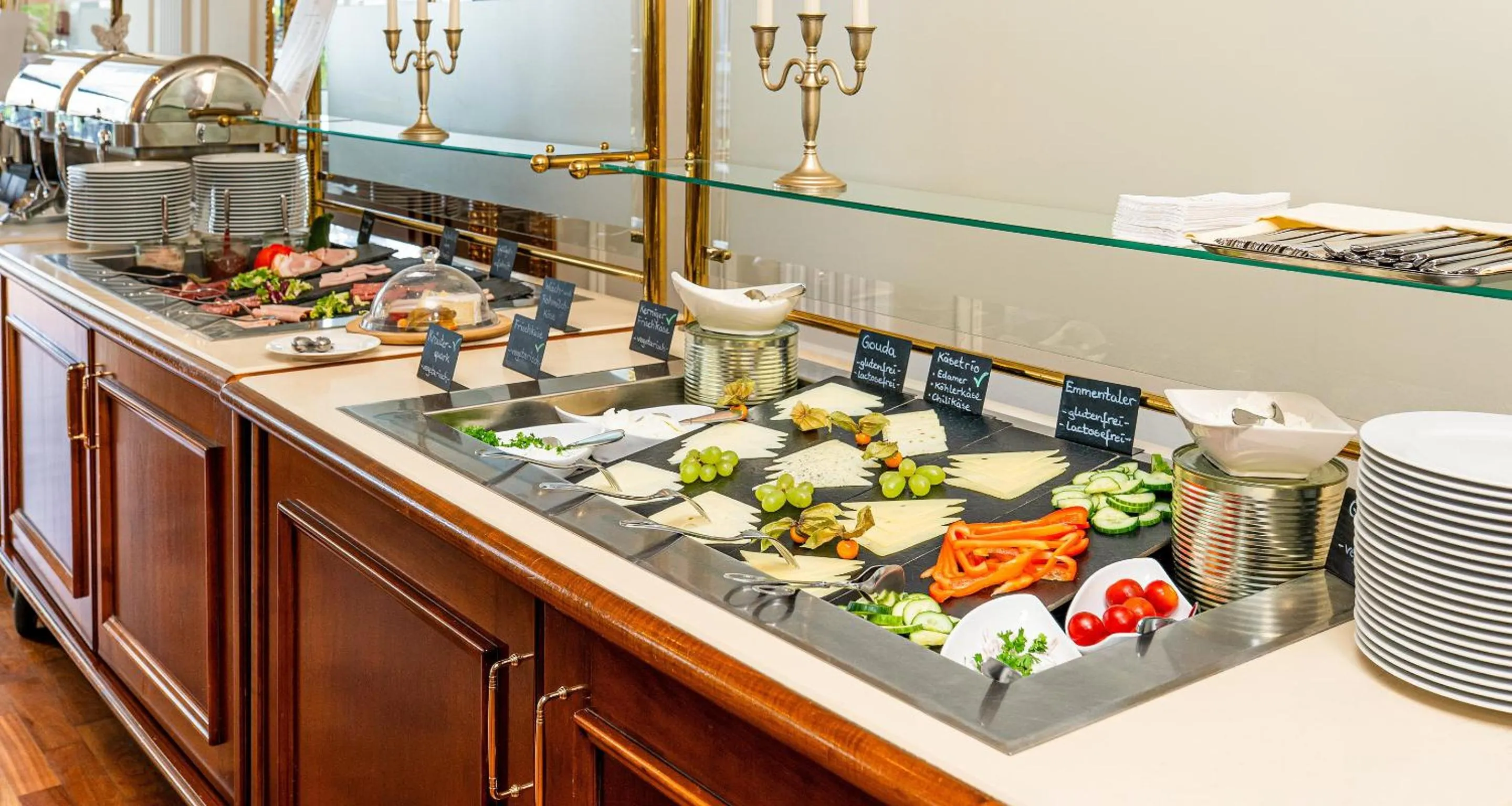 Buffet breakfast in Victor's Residenz-Hotel Erfurt