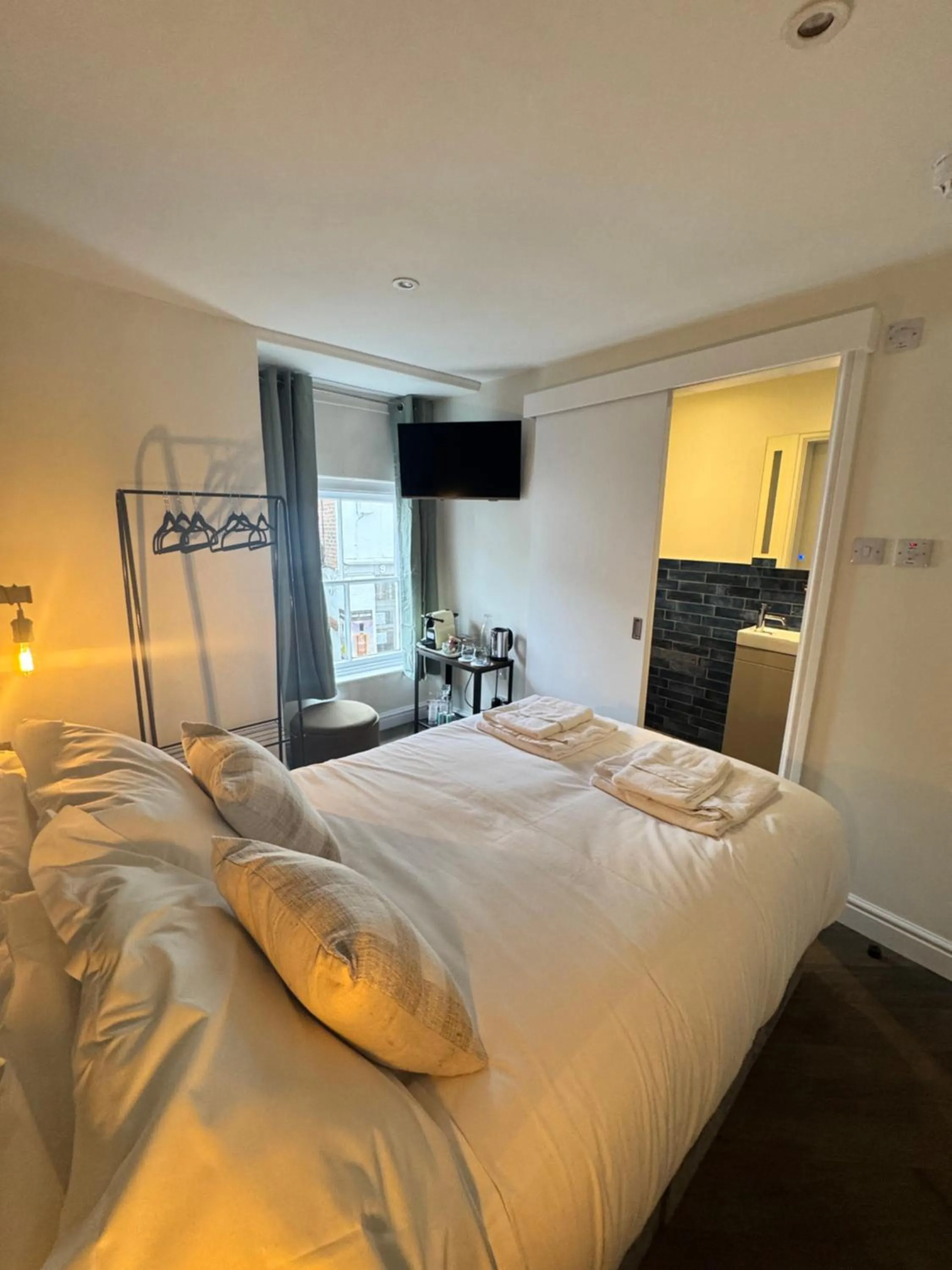 Bed in The London Inn