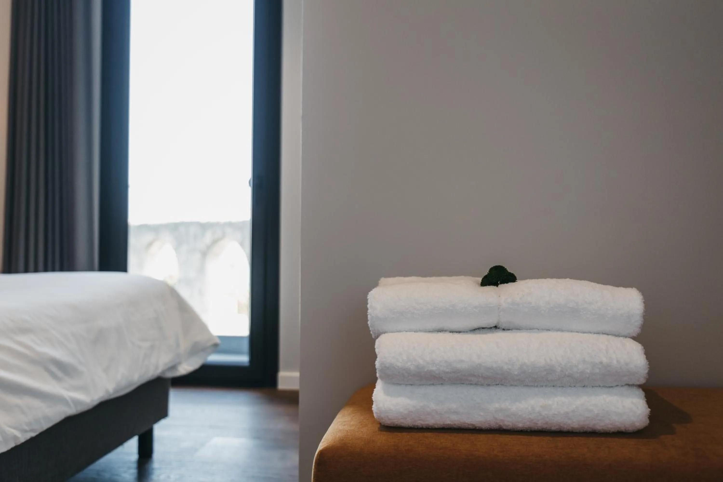 Bedroom, Bed in &Tales Suites - Óbidos