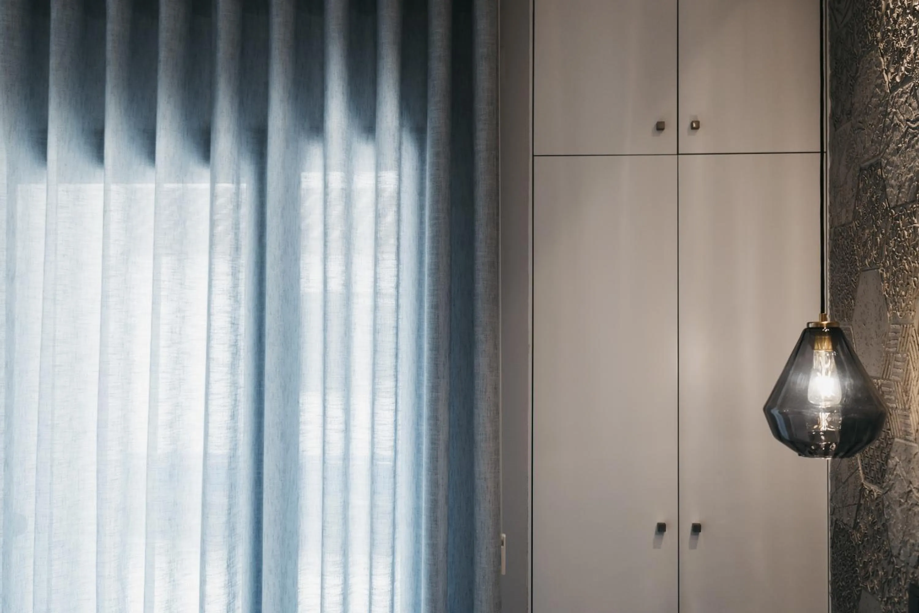 wardrobe in &Tales Suites - Óbidos