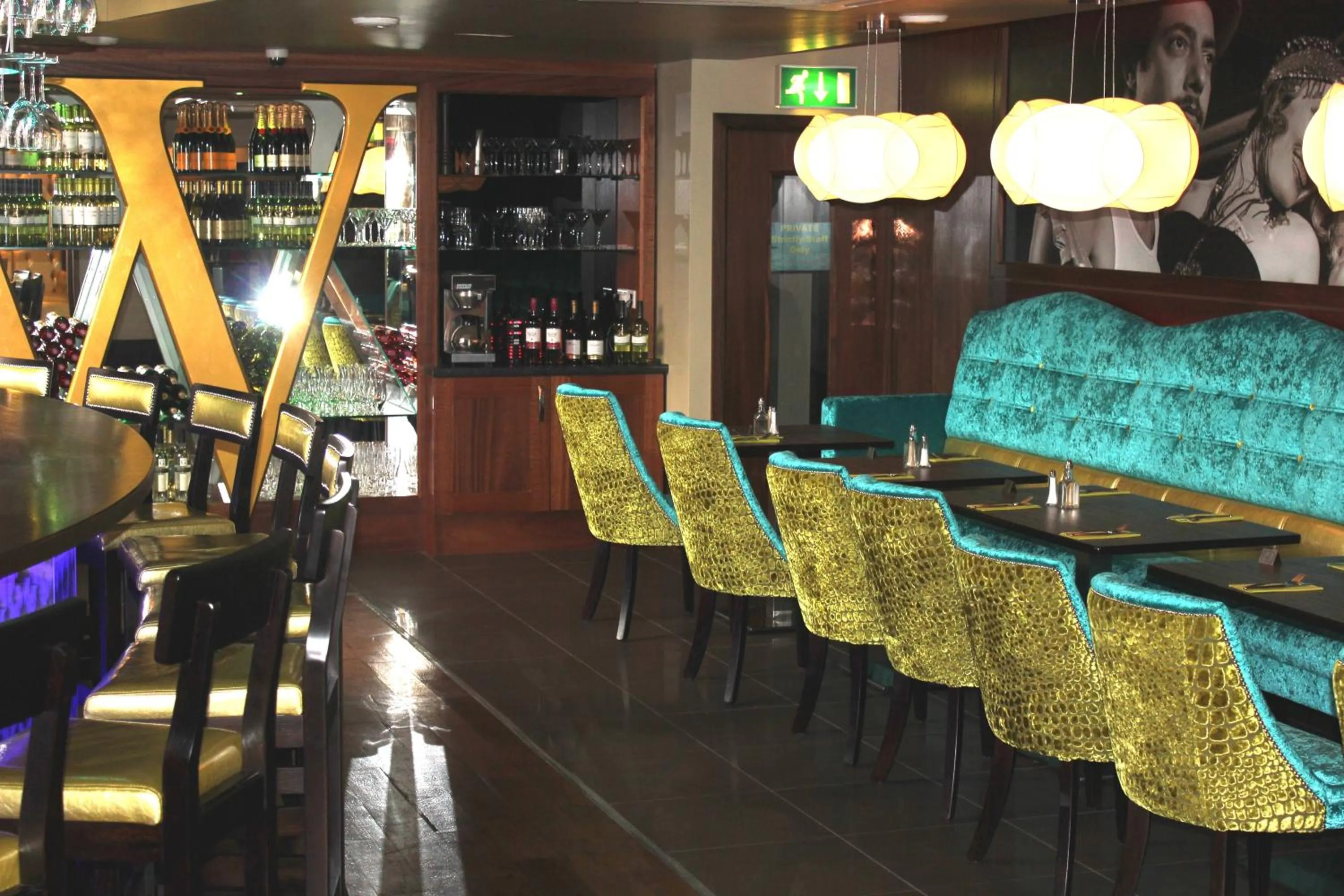 Lounge or bar in The Whistledown Hotel