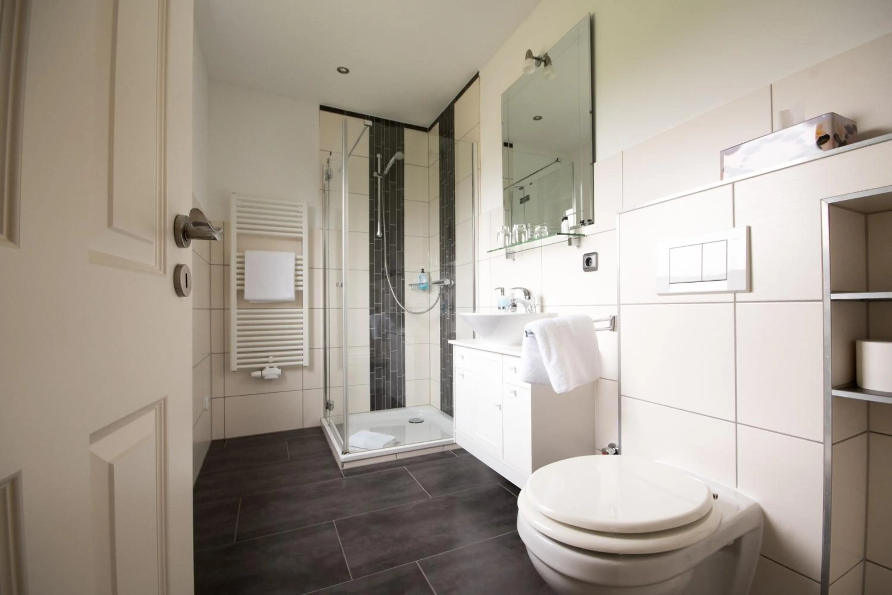 Bathroom in Hotel Nige Hus