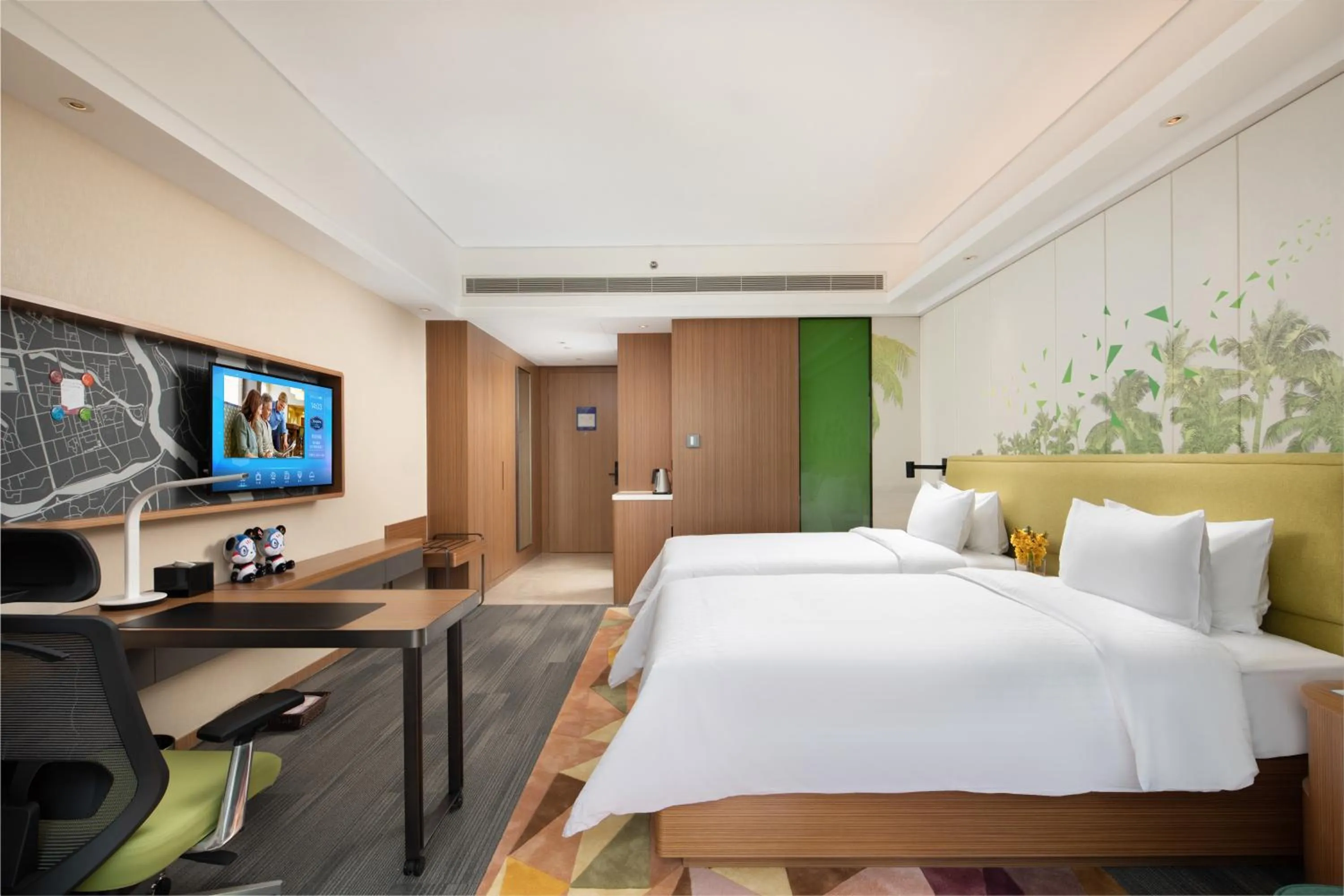 Superior Twin Room in Hampton by Hilton Nanhai Haikou