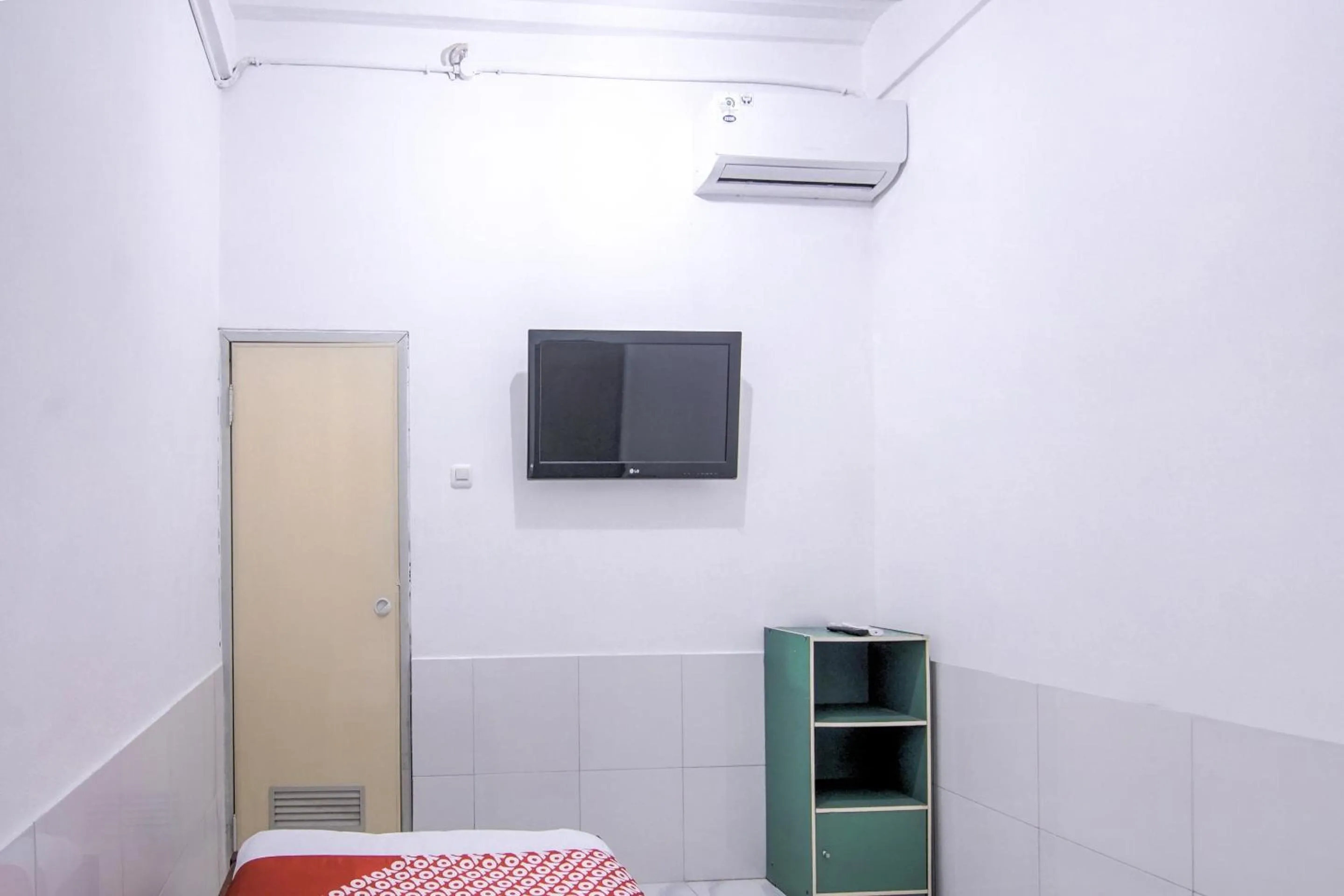 Bedroom in OYO 3317 Maju Jaya Homestay Syariah