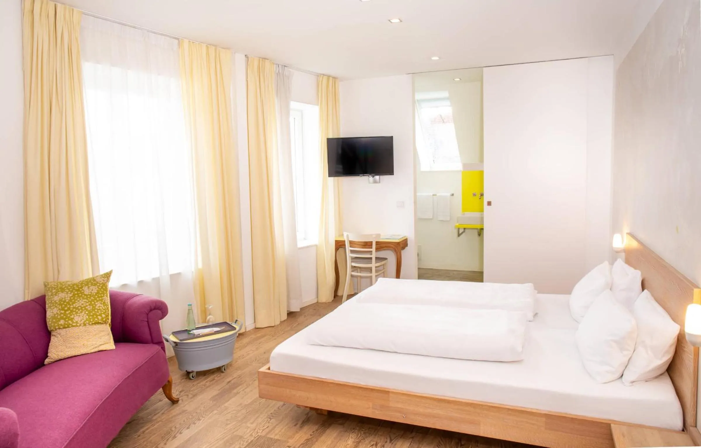 Photo of the whole room, Bed in Hotel Tafelfreuden