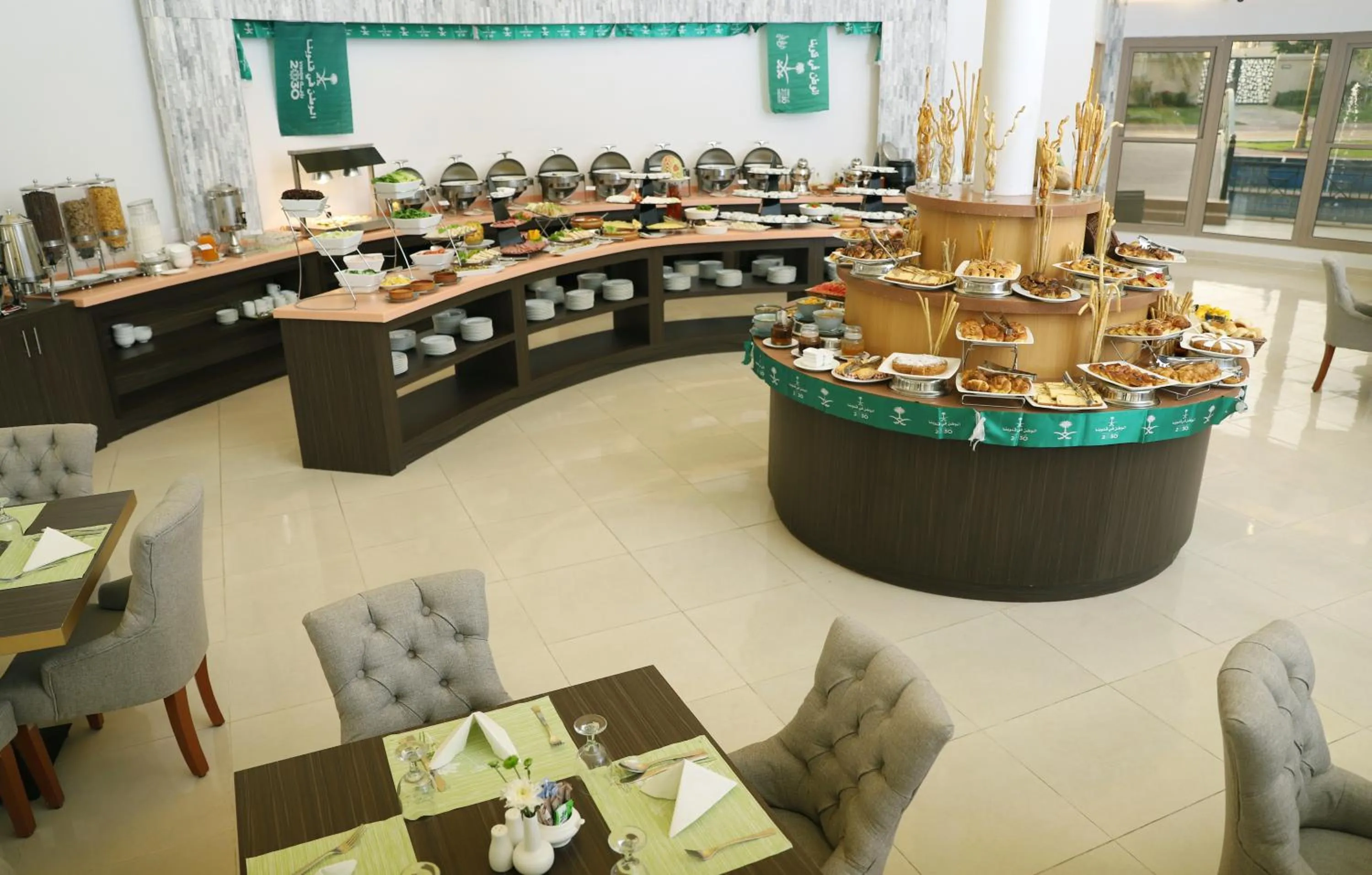 Restaurant/places to eat in Swiss Luxury Villas