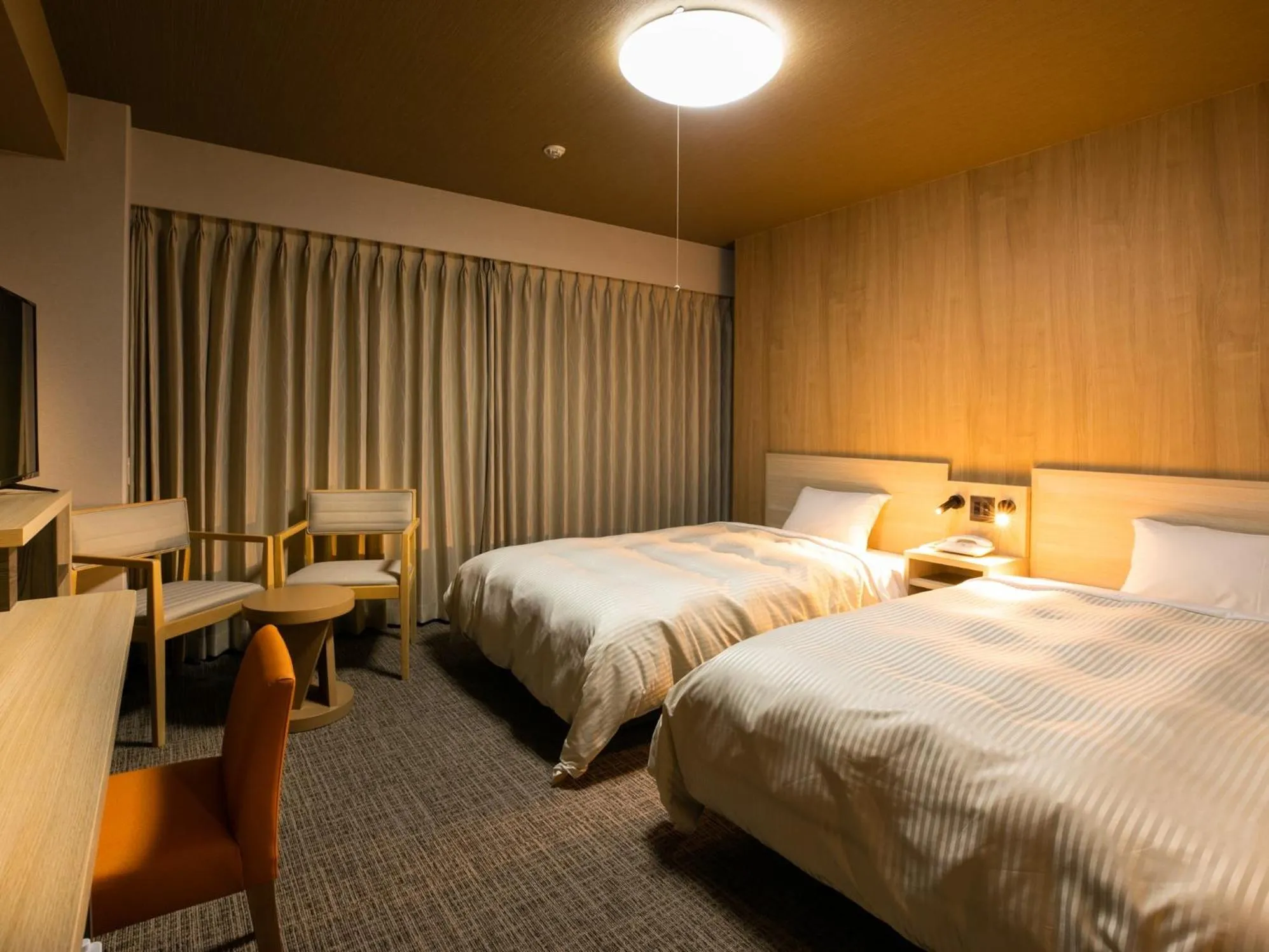 Bed in Maizuru Grand Hotel