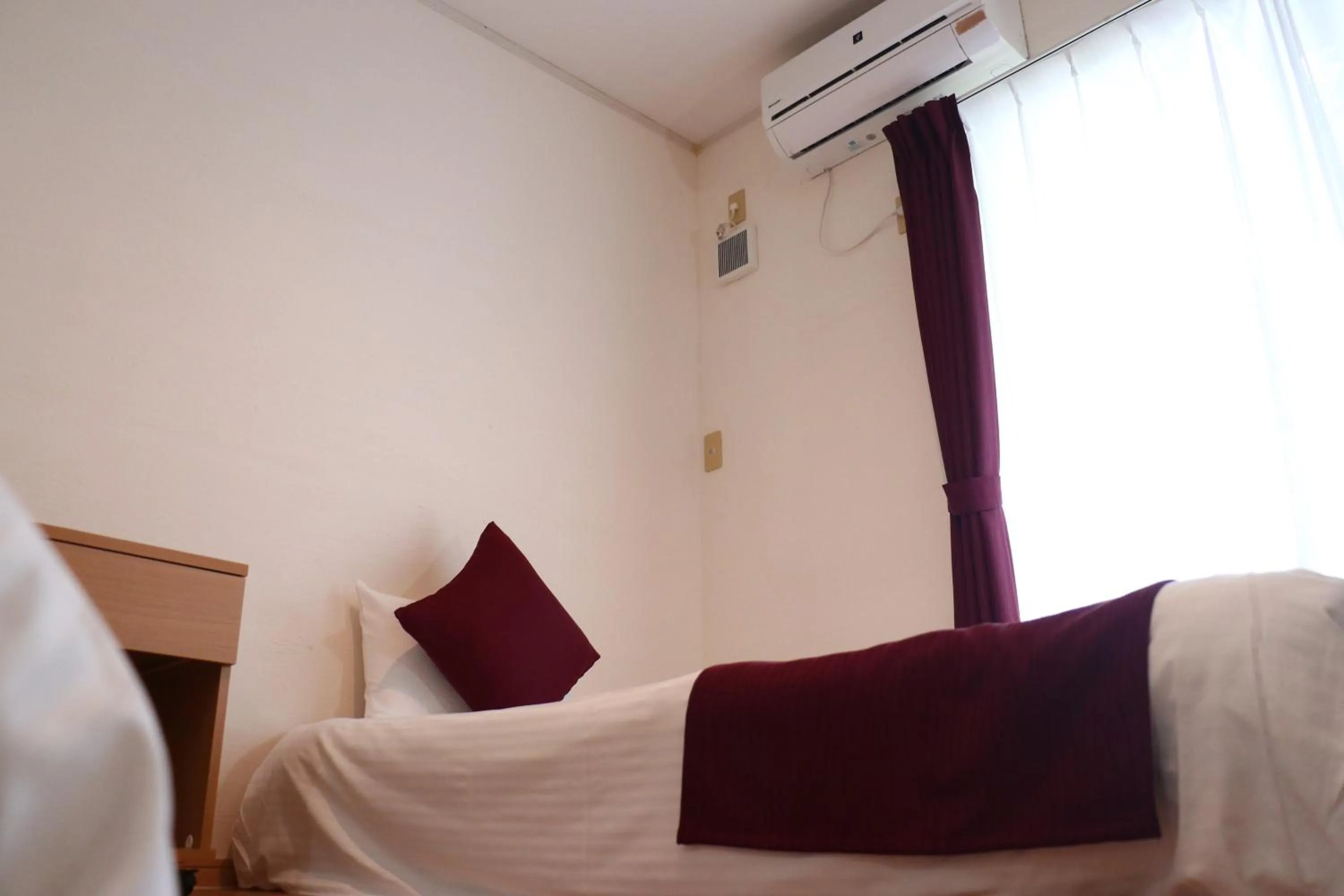 AsobiBASE Yamabare-House