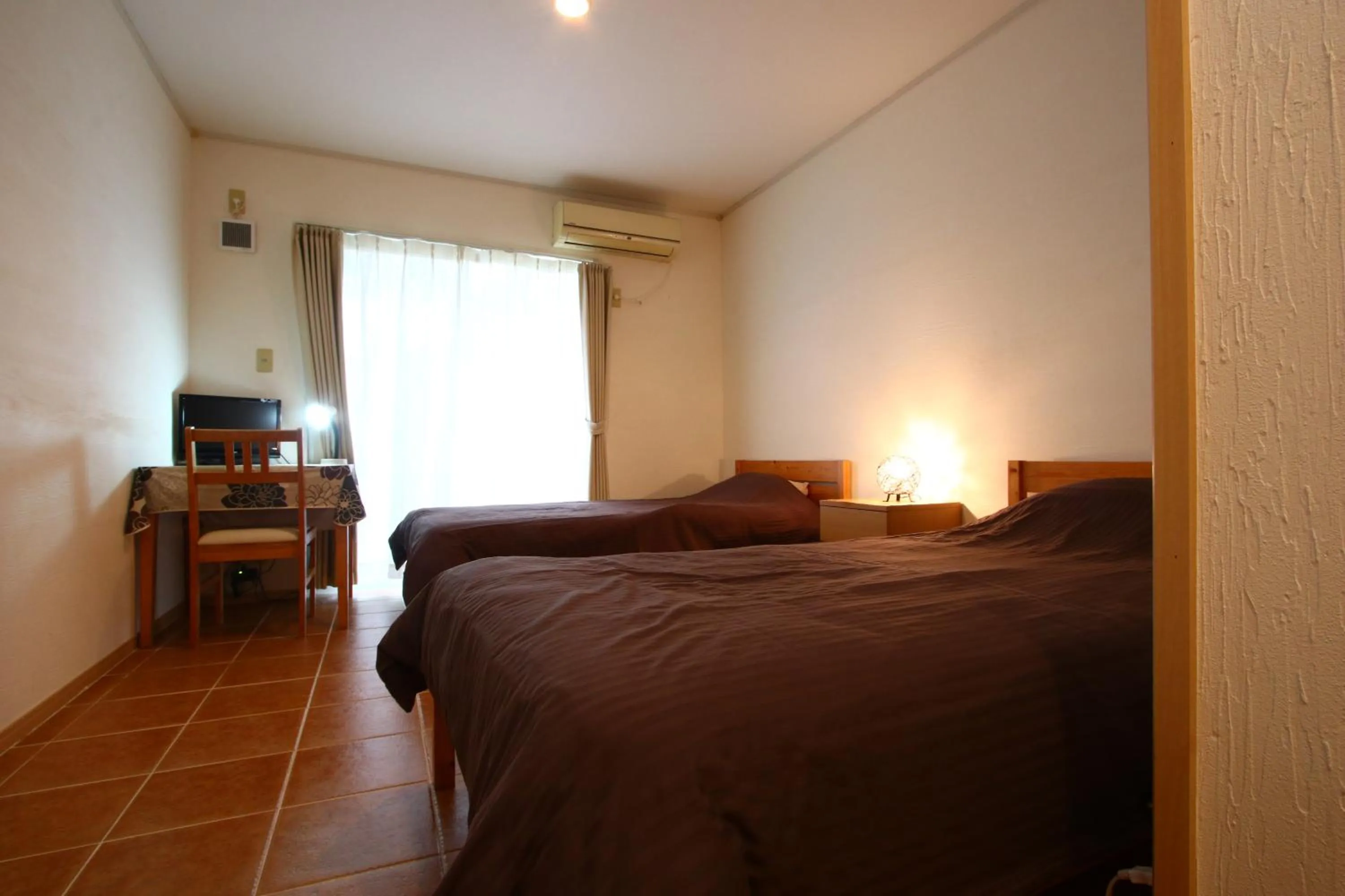 AsobiBASE Yamabare-House