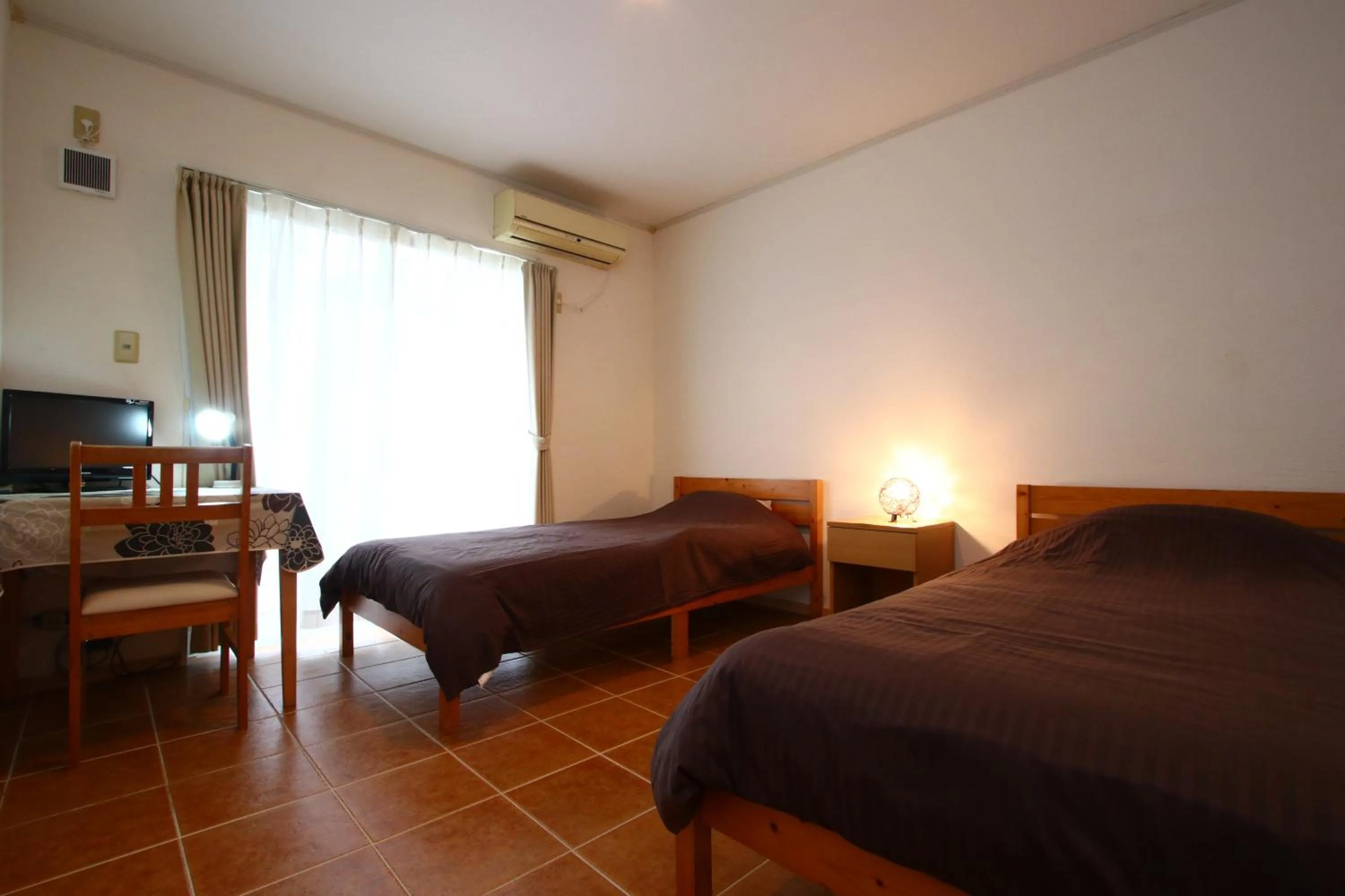 AsobiBASE Yamabare-House