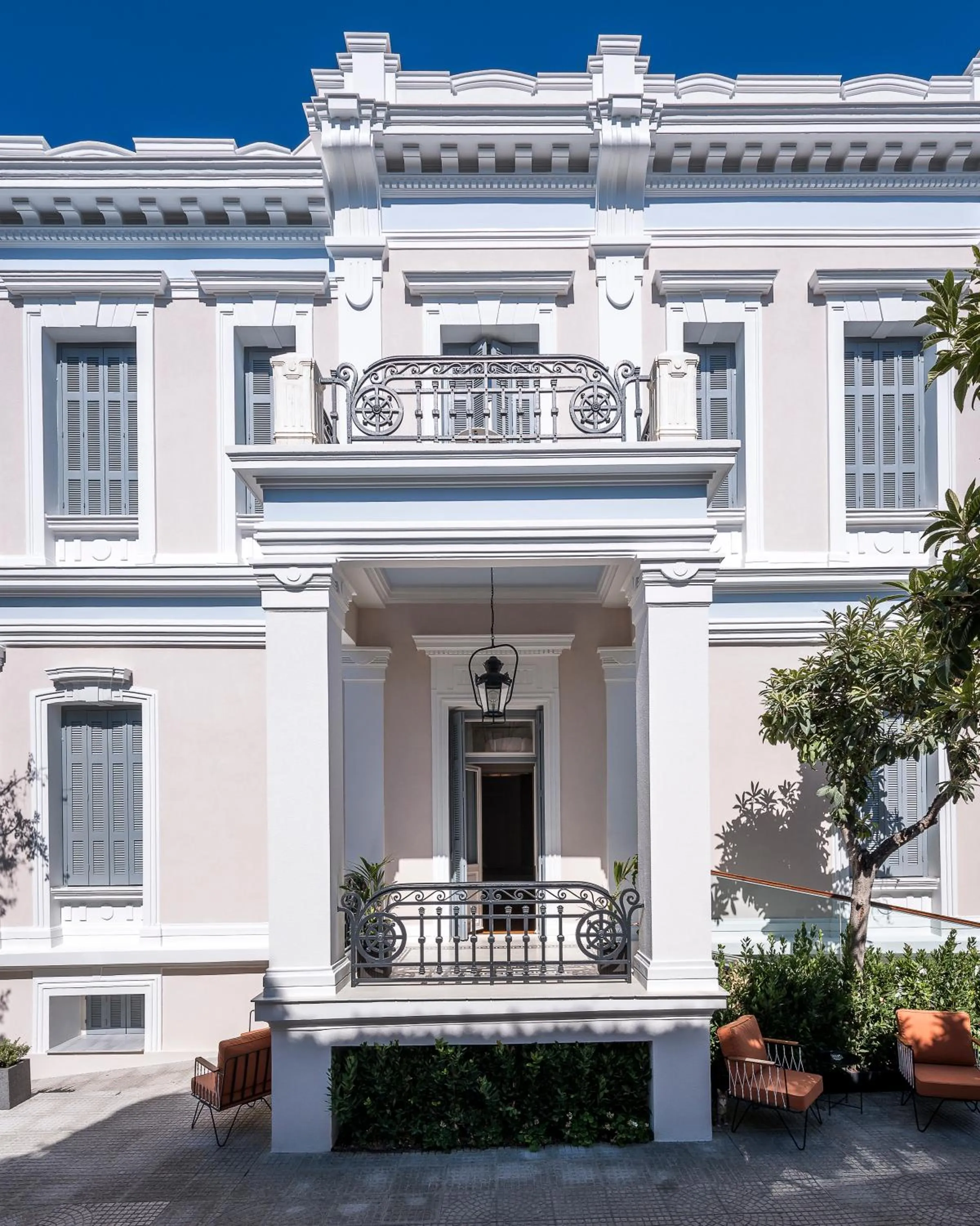 Property building in The Bold Type Hotel, a Member of Design Hotels