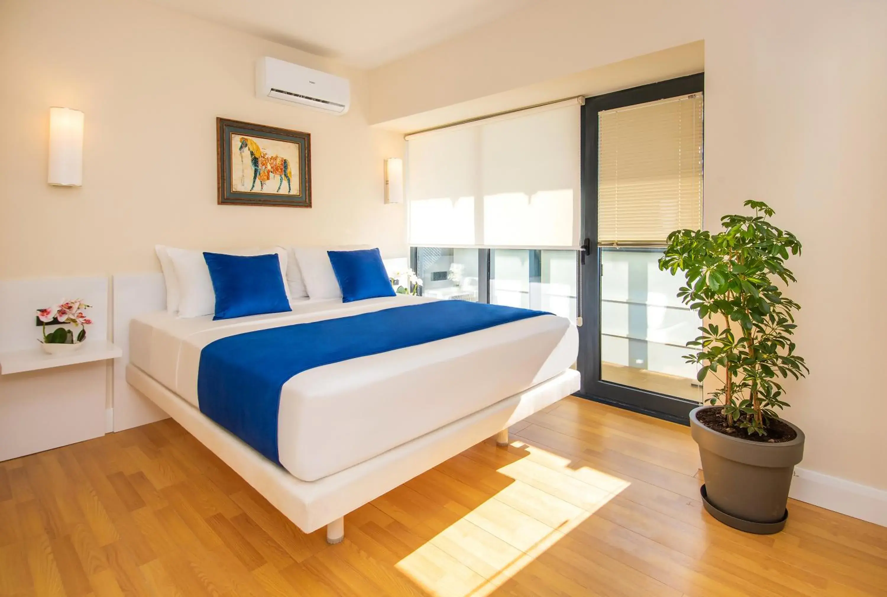 Junior Suite in Orbi City Hotel Official Junior Suite in Orbi City Hotel Official