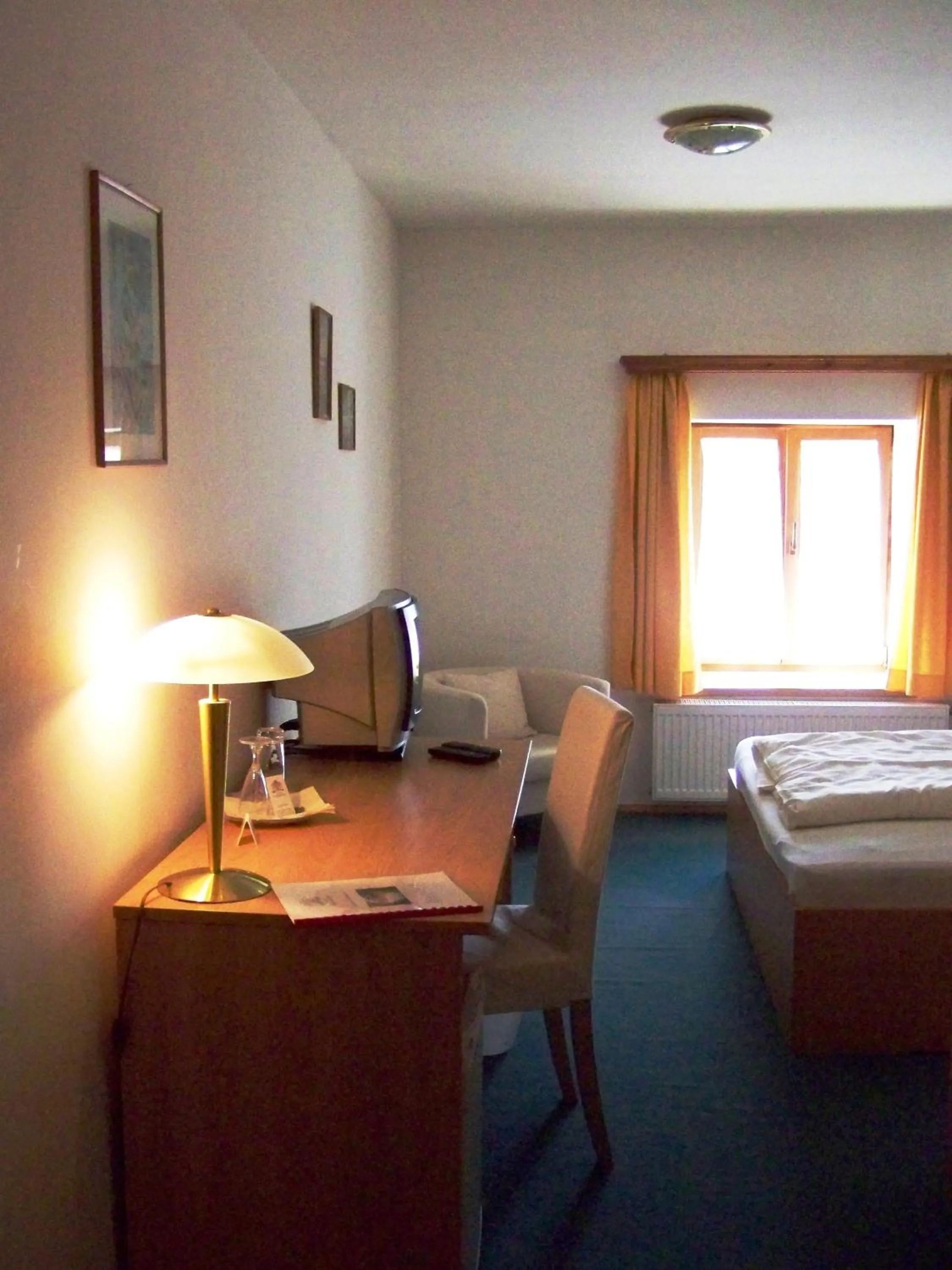 Photo of the whole room, Bed in Pension Poschmühle
