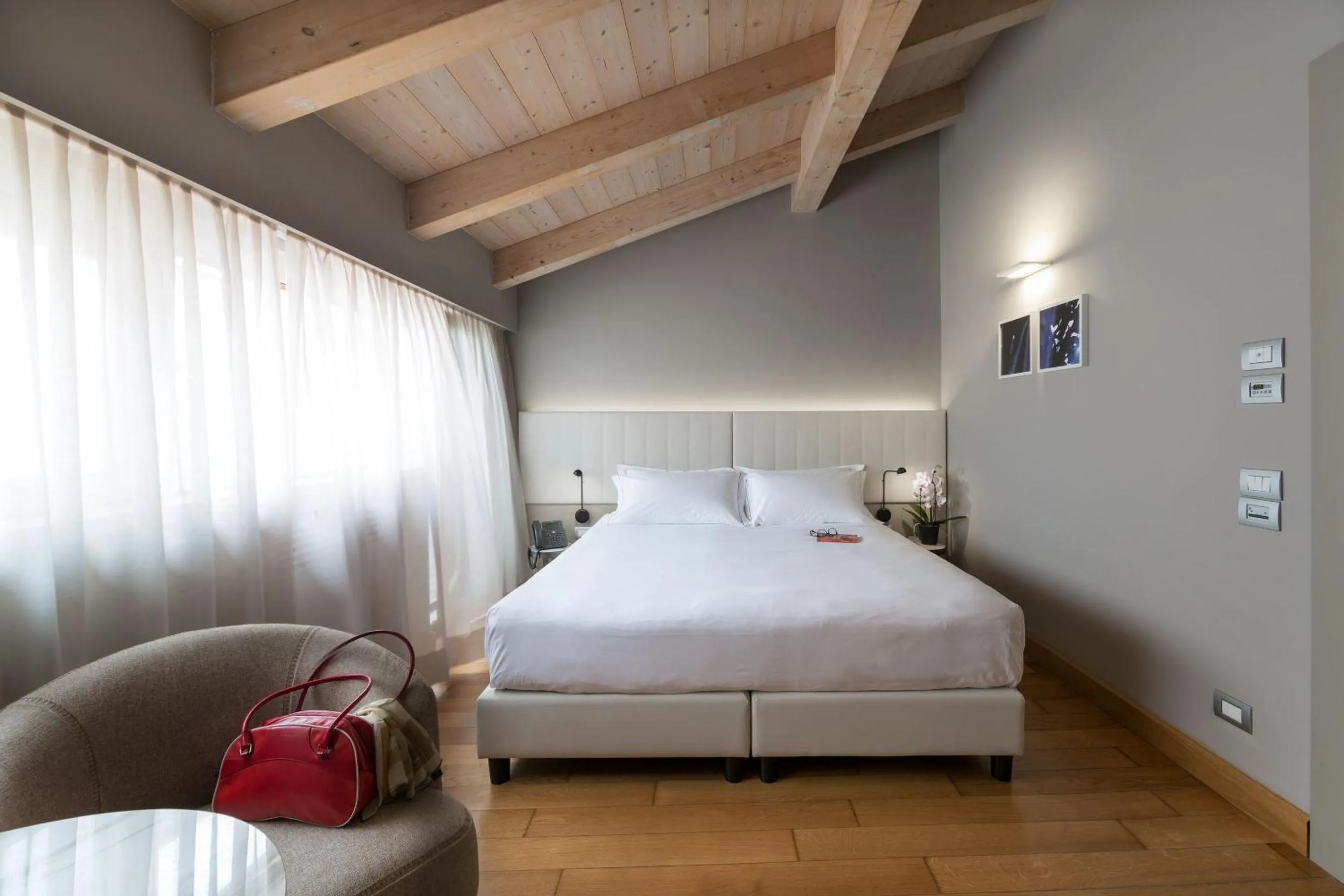 Photo of the whole room, Bed in Grand Hotel San Gemini I UNA Esperienze