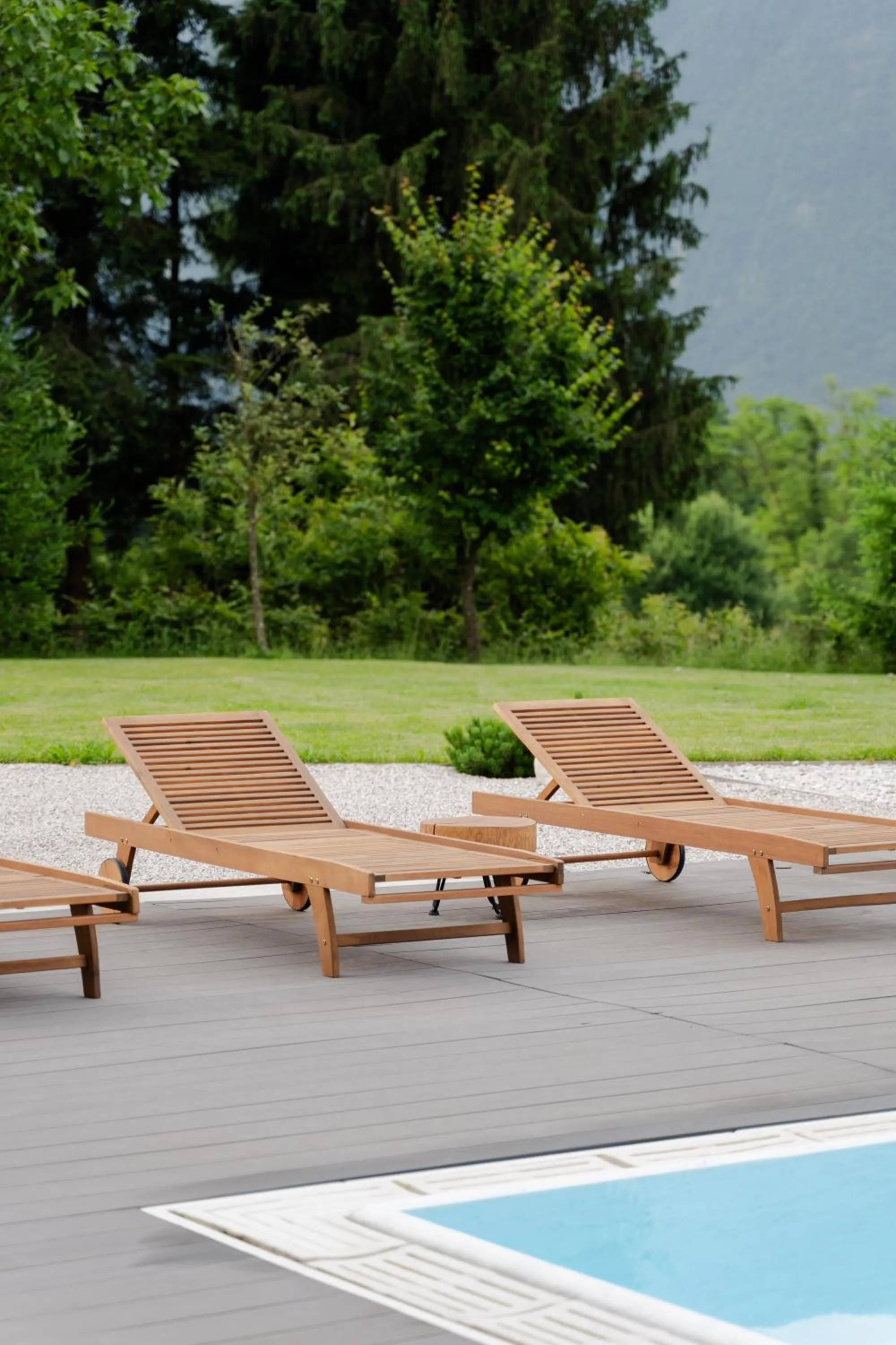 Swimming pool in Hotel Soča