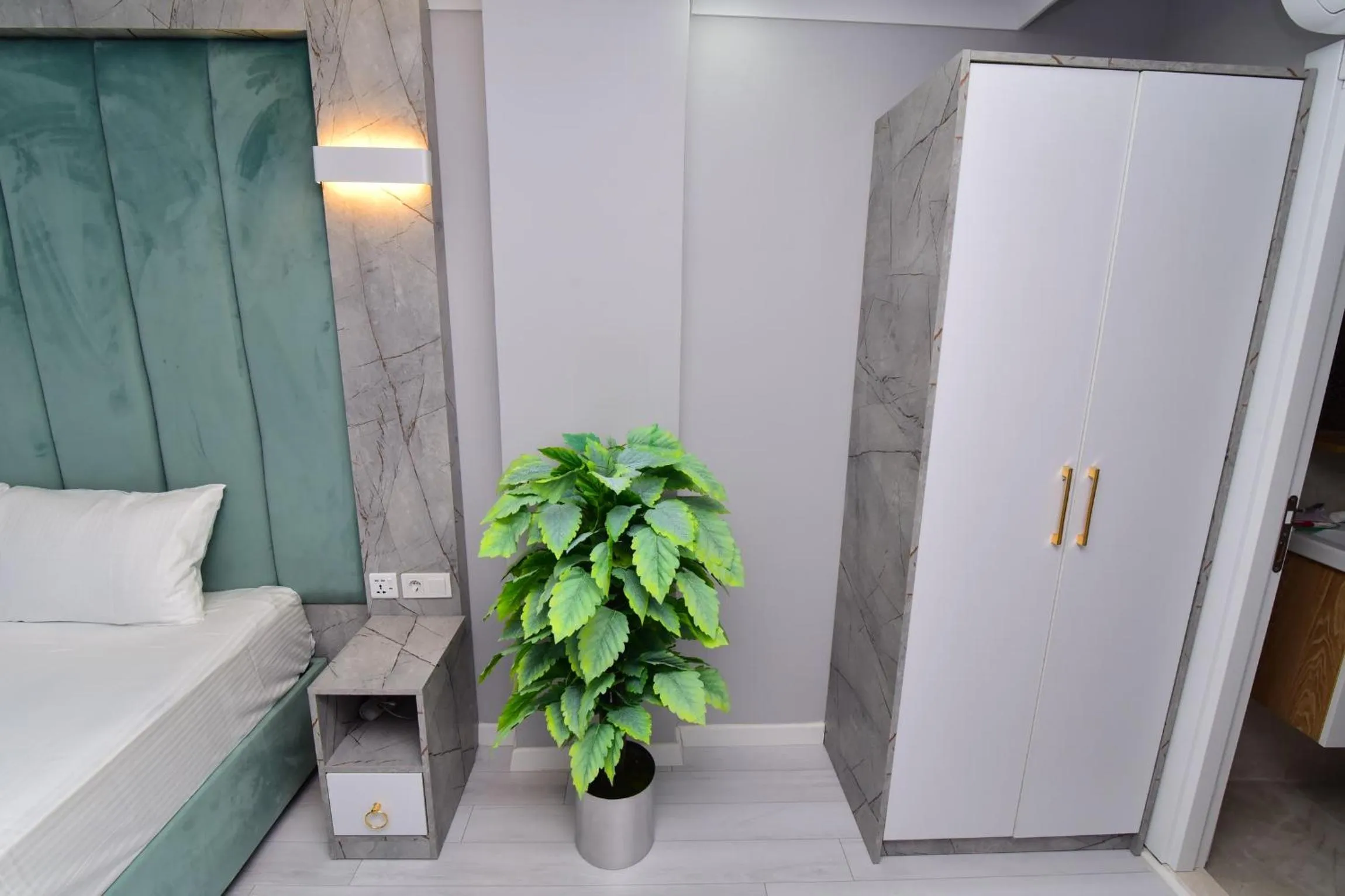 Bed in Little sofia hotel