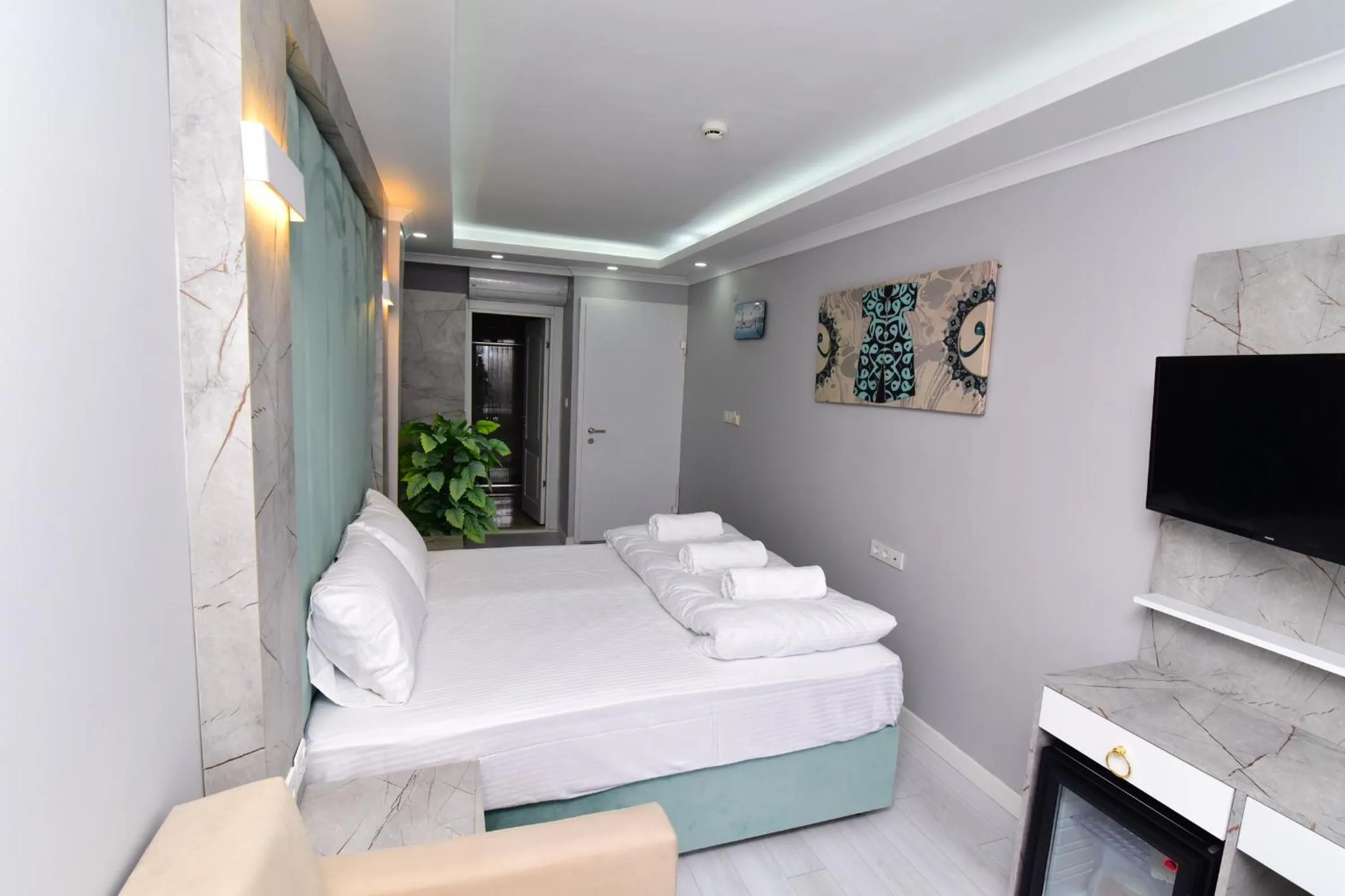 Bed in Little sofia hotel