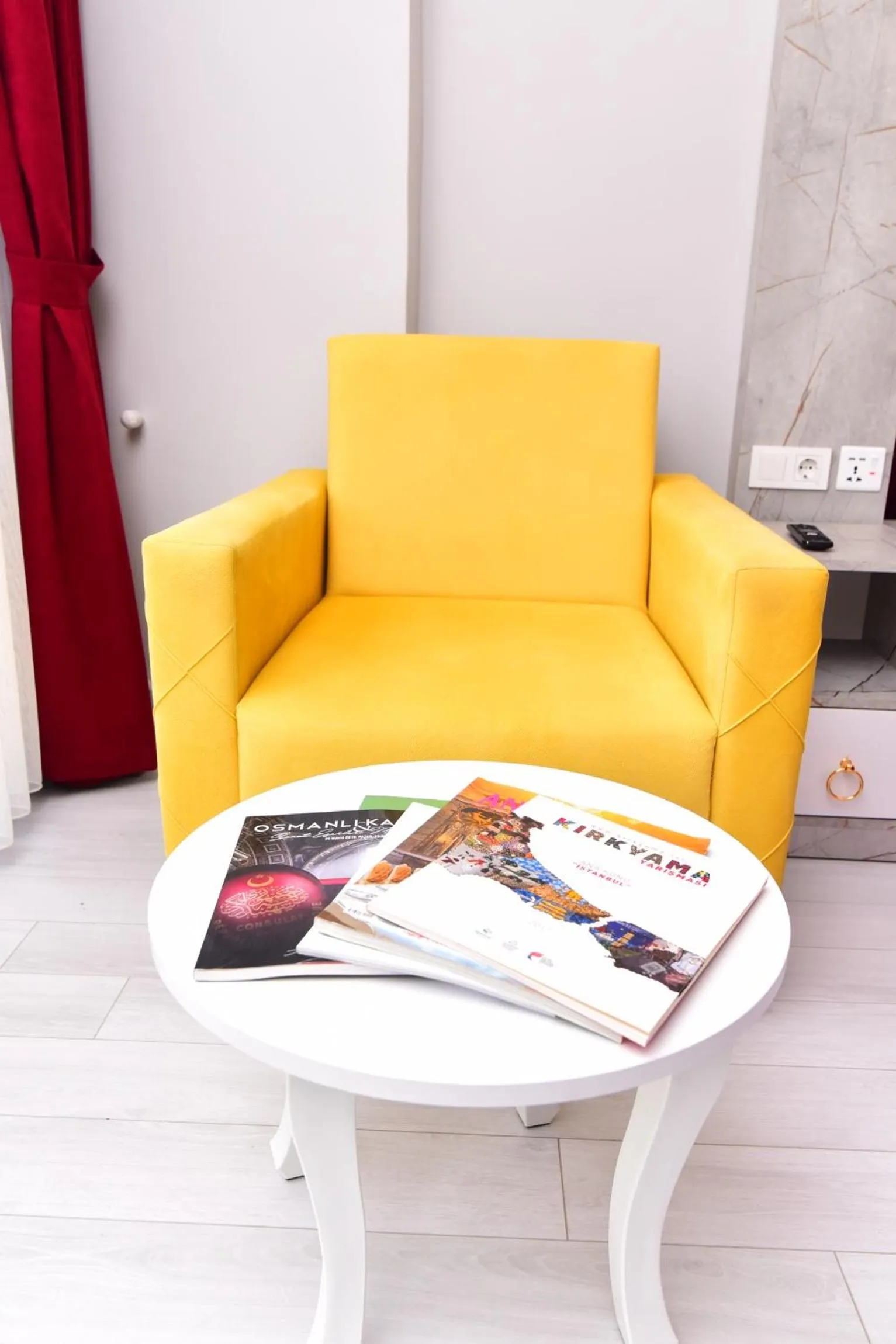 Living room in Little sofia hotel