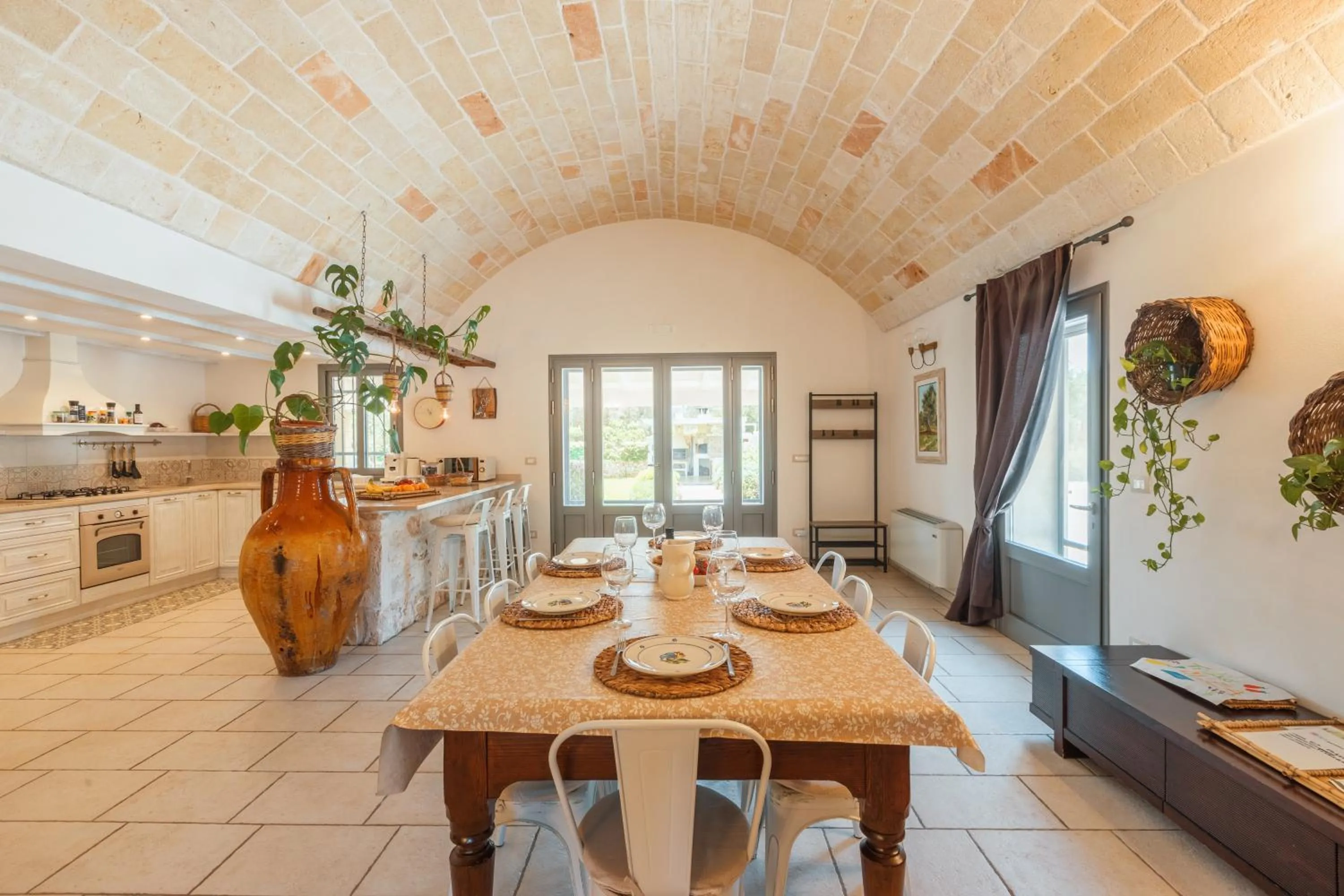 Trulli Olea with Pool