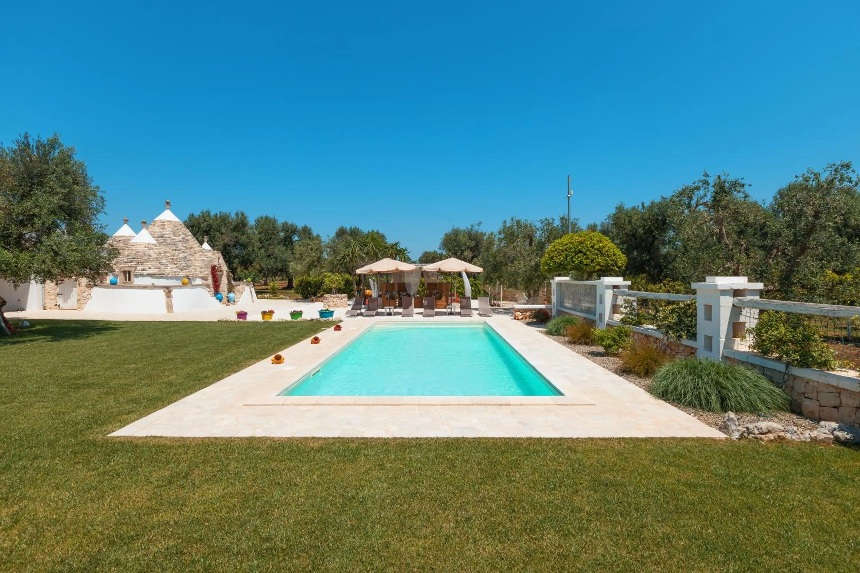Trulli Olea with Pool