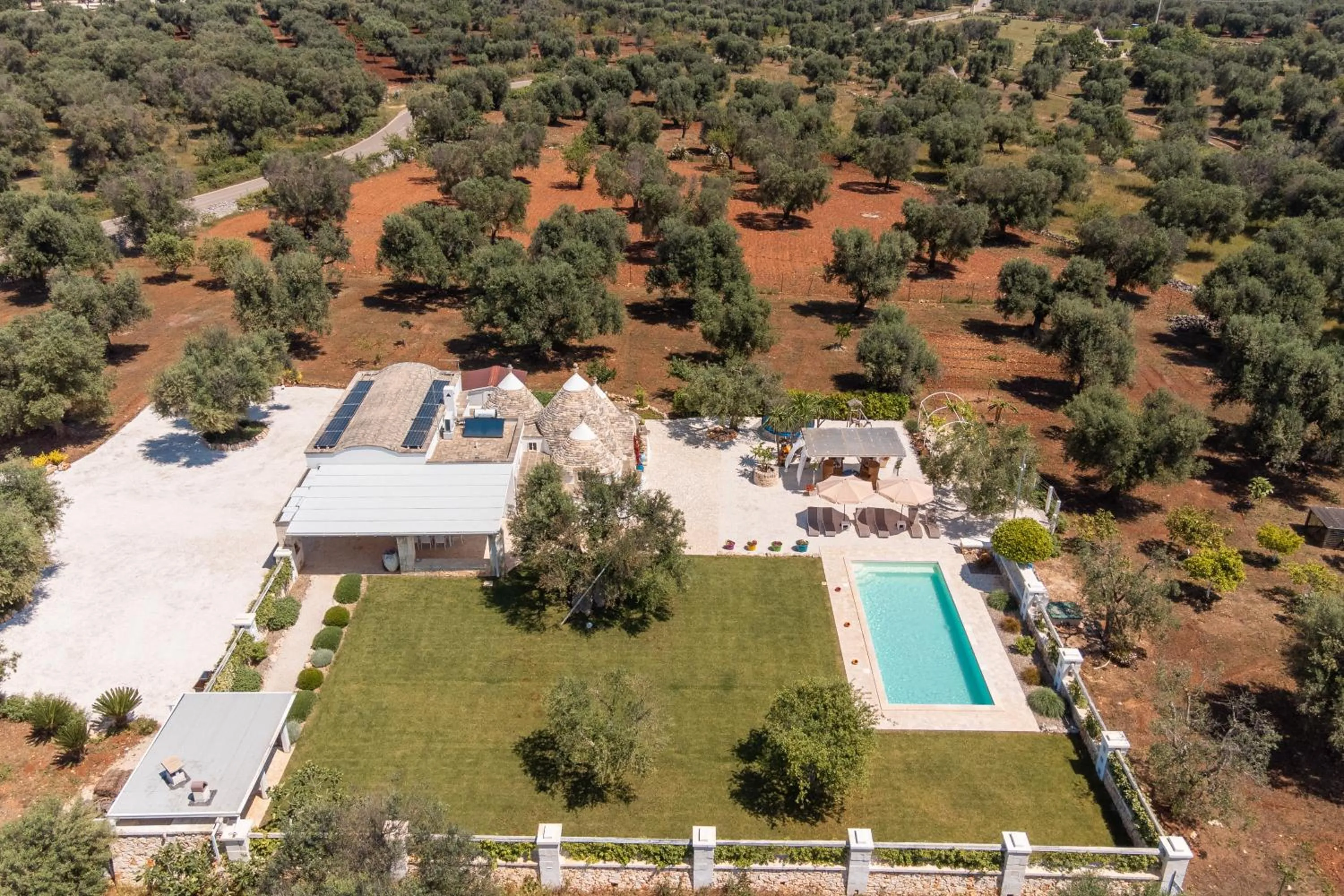 Trulli Olea with Pool