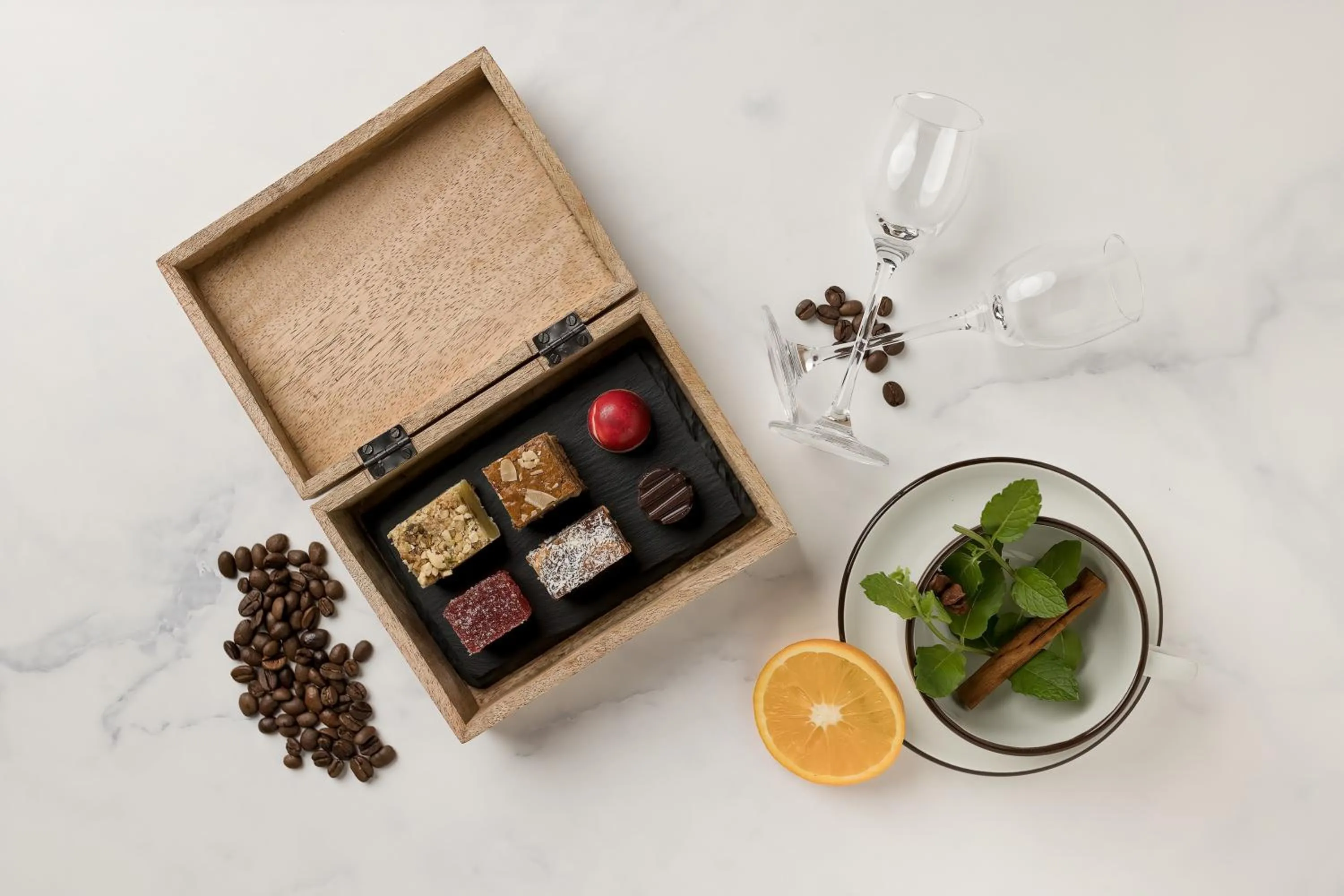 Restaurant/places to eat in Cityhotel Wood