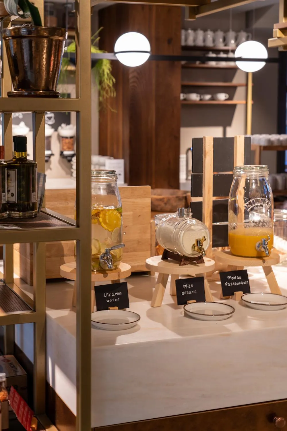 Buffet breakfast in Cityhotel Wood