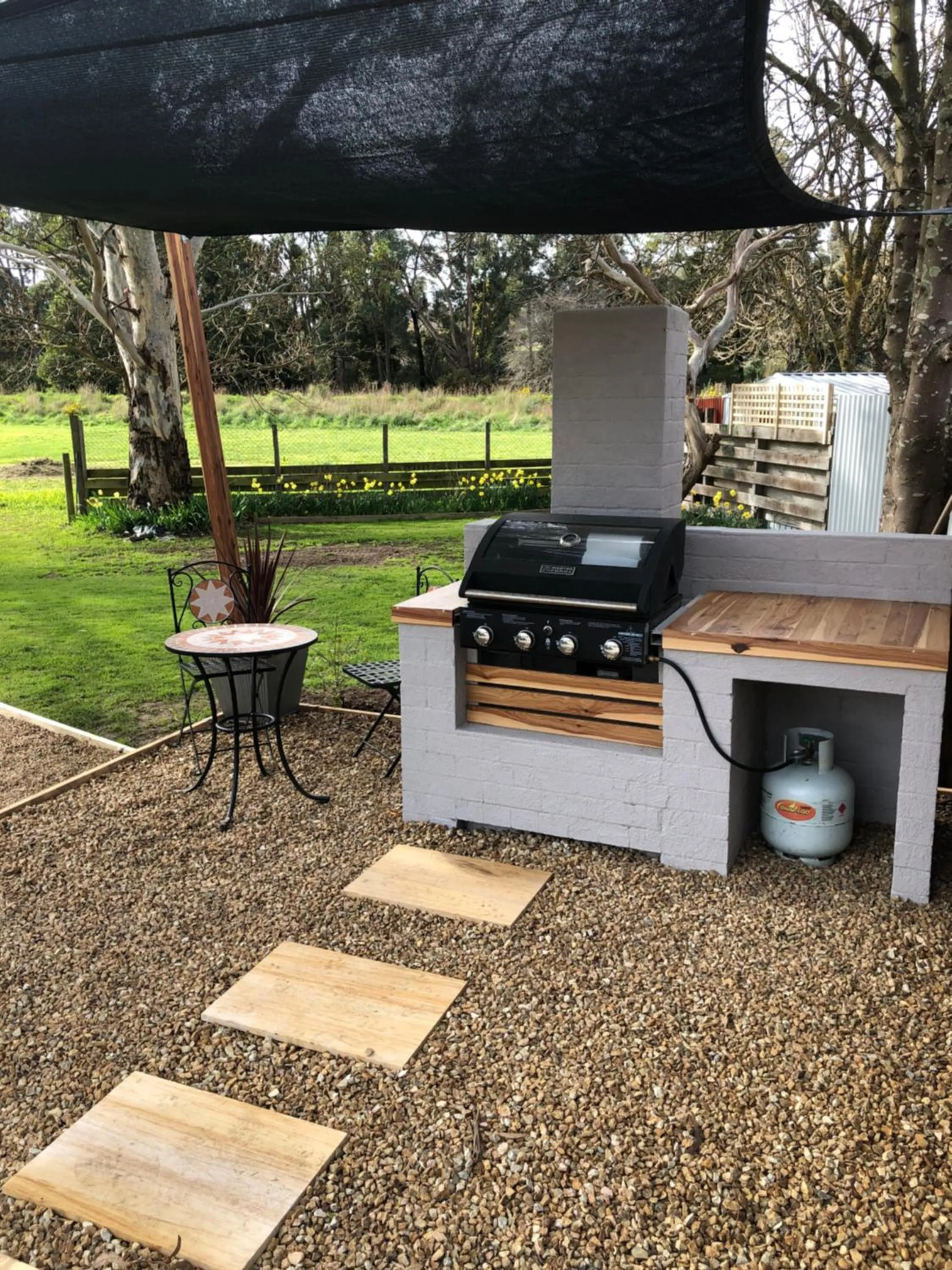 BBQ facilities in Creswick Motel