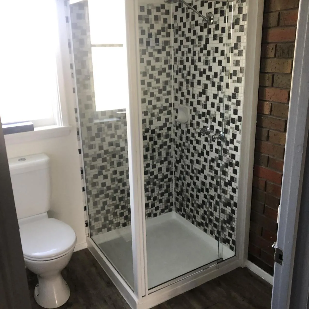 Bathroom in Creswick Motel