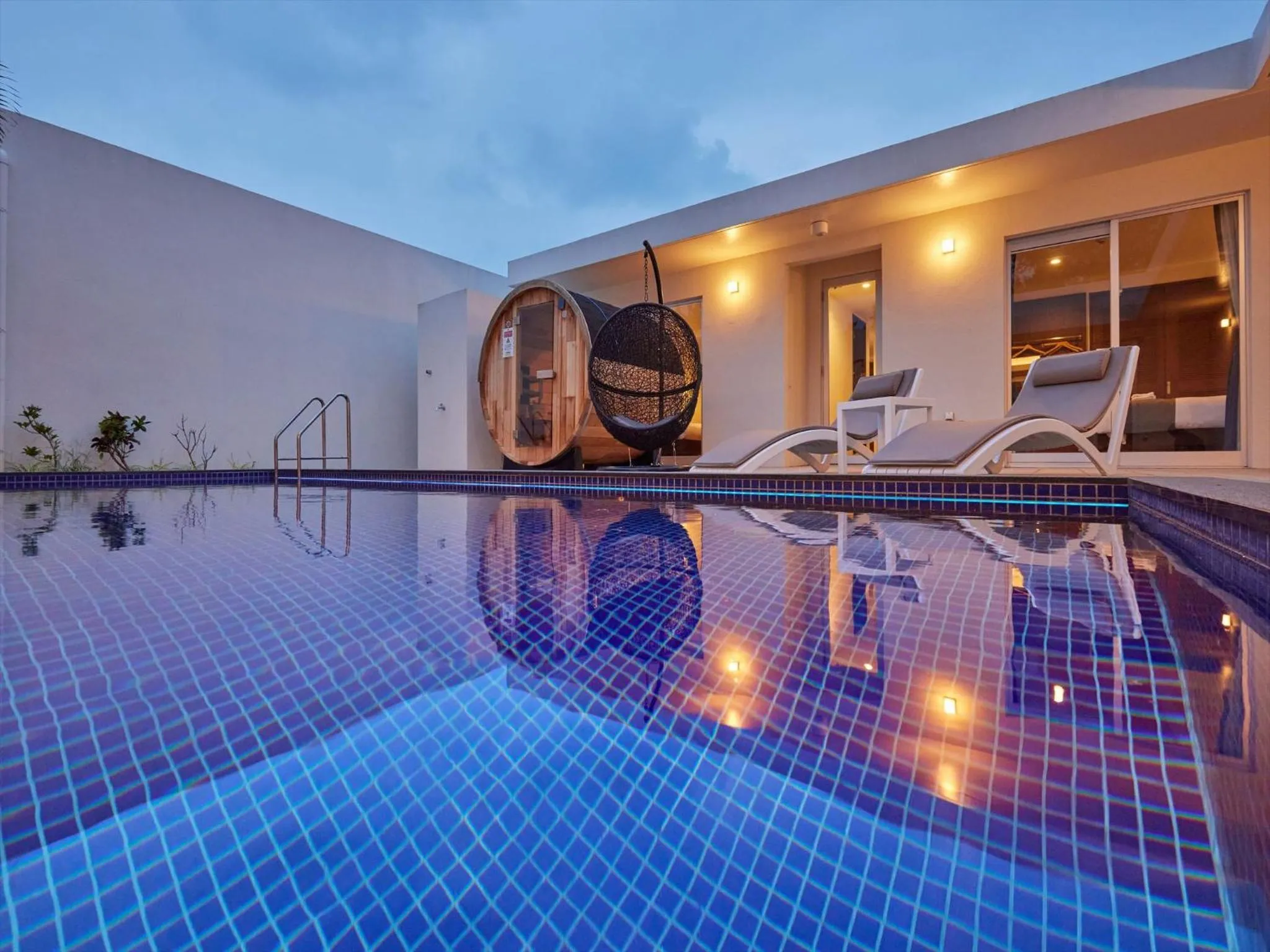 Pool view in The Pool & Sauna Villa MOTOBU
