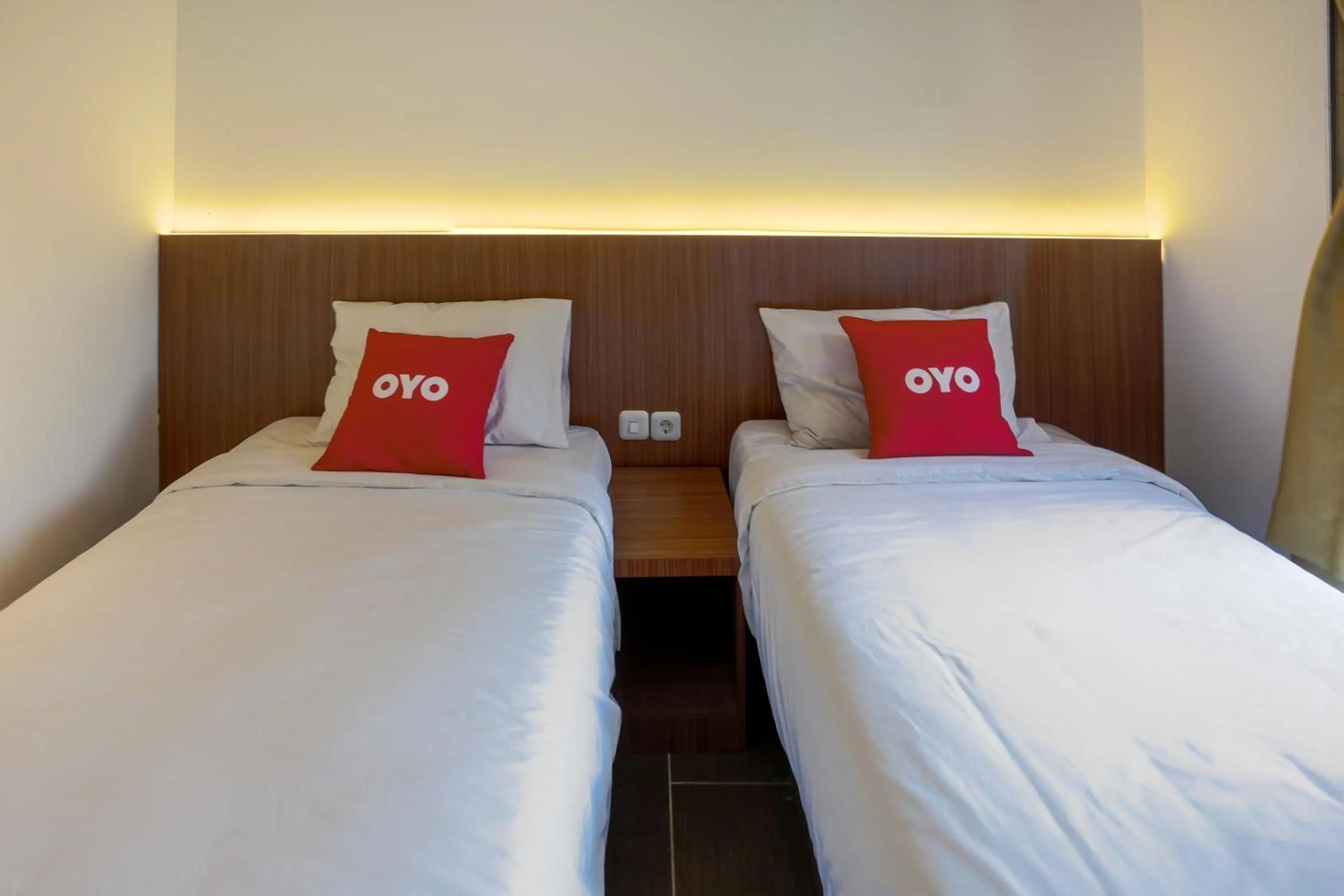 Bedroom, Bed in Hotel O Point Inn