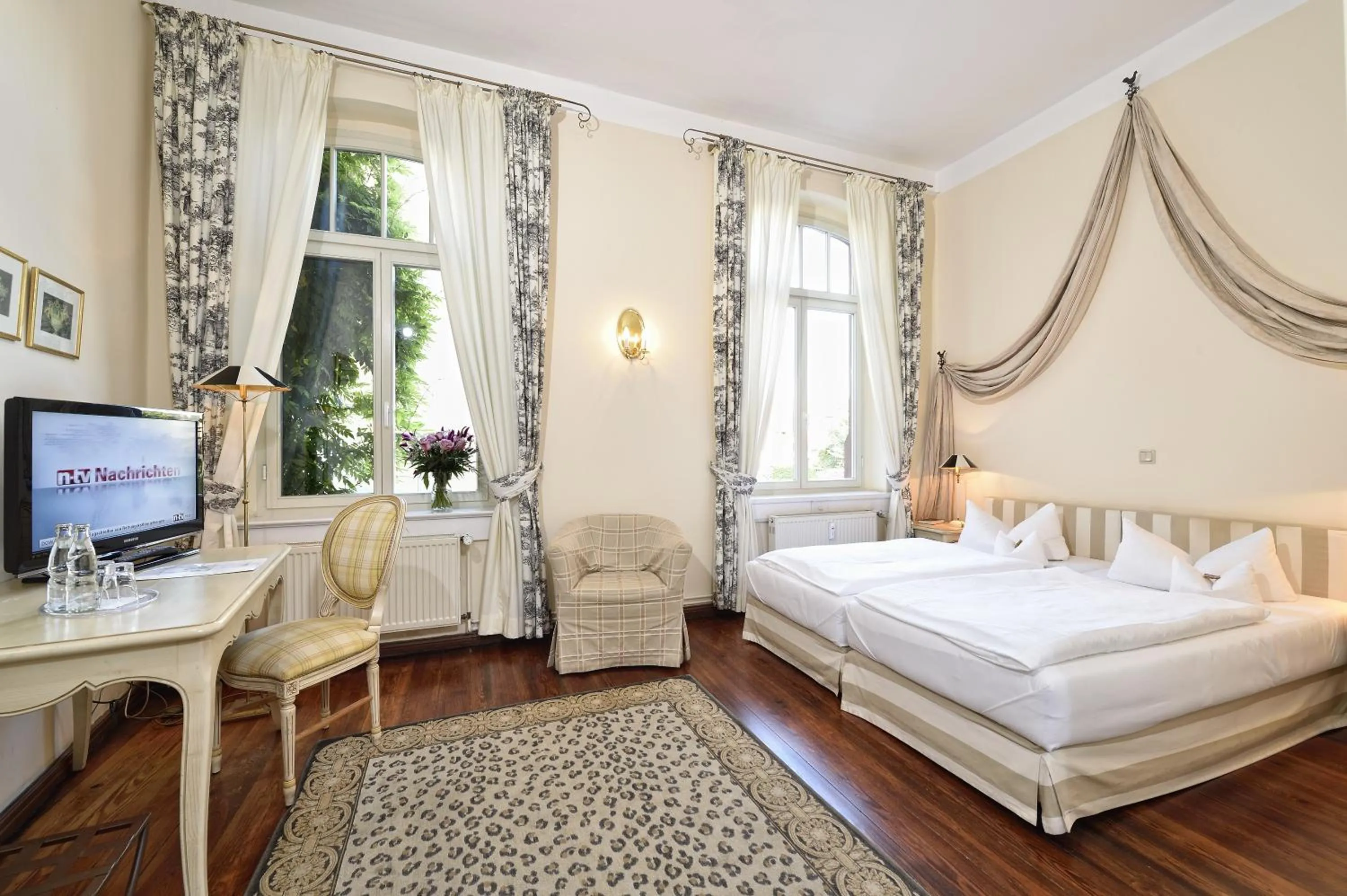 Bed in Hotel Graf von Mansfeld