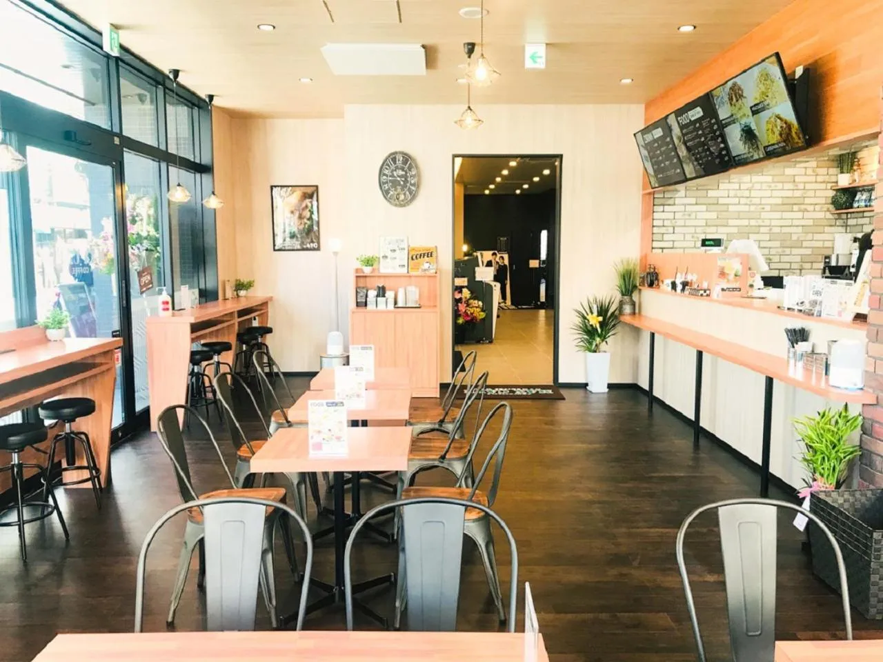 Lounge or bar in HOTEL LiVEMAX Hakata Nakasu