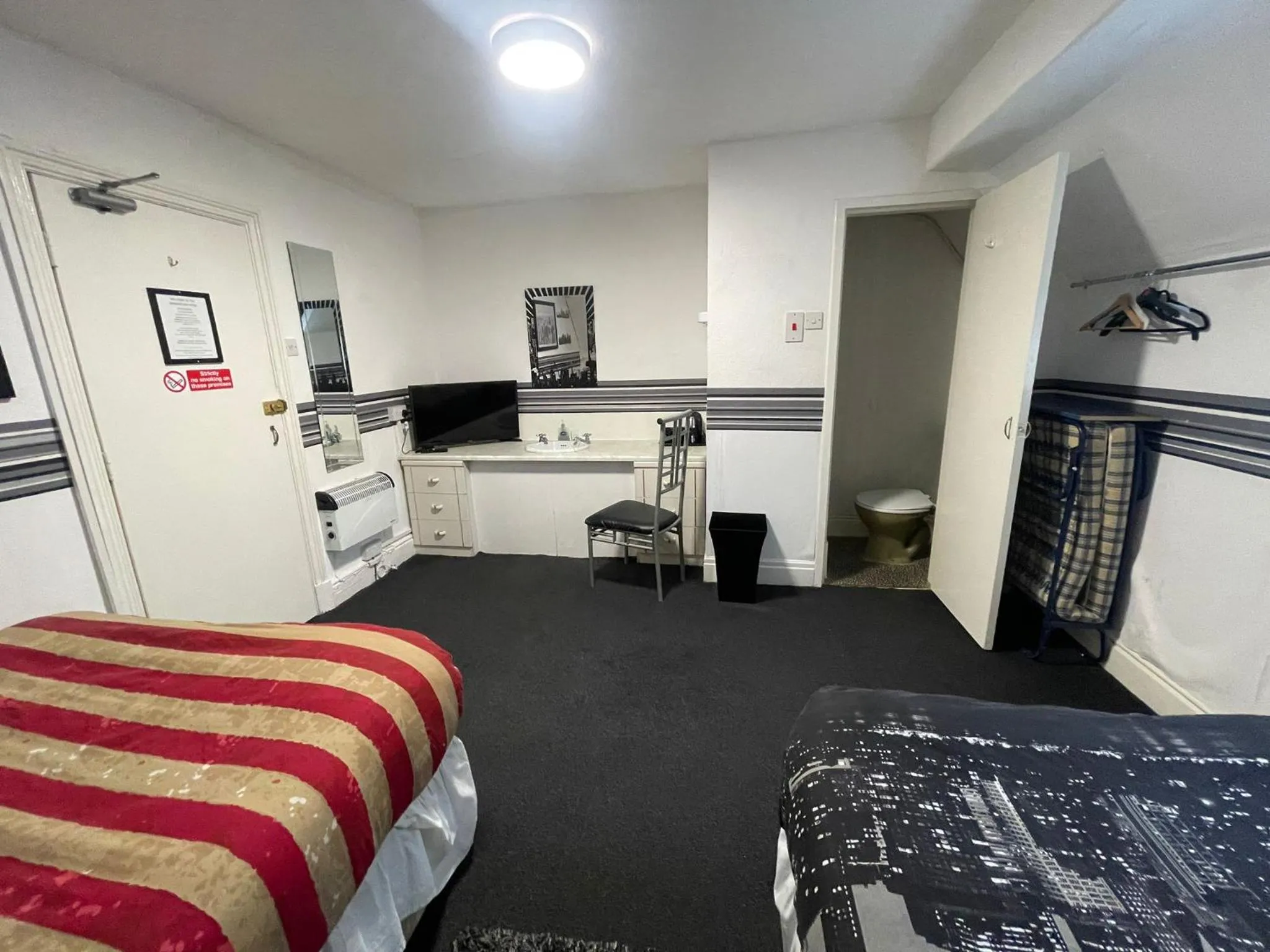 Bed in Manhattan Hotel