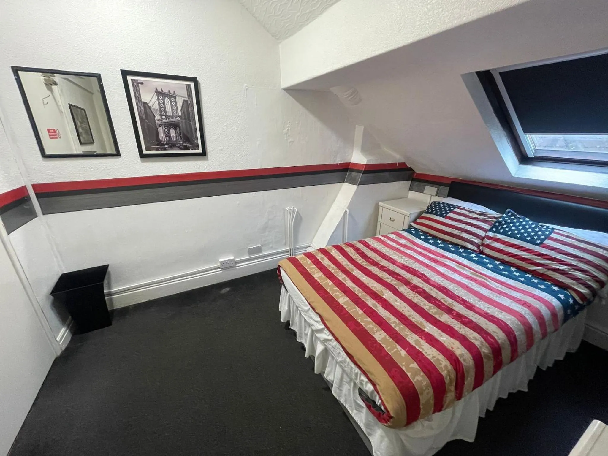 Bed in Manhattan Hotel