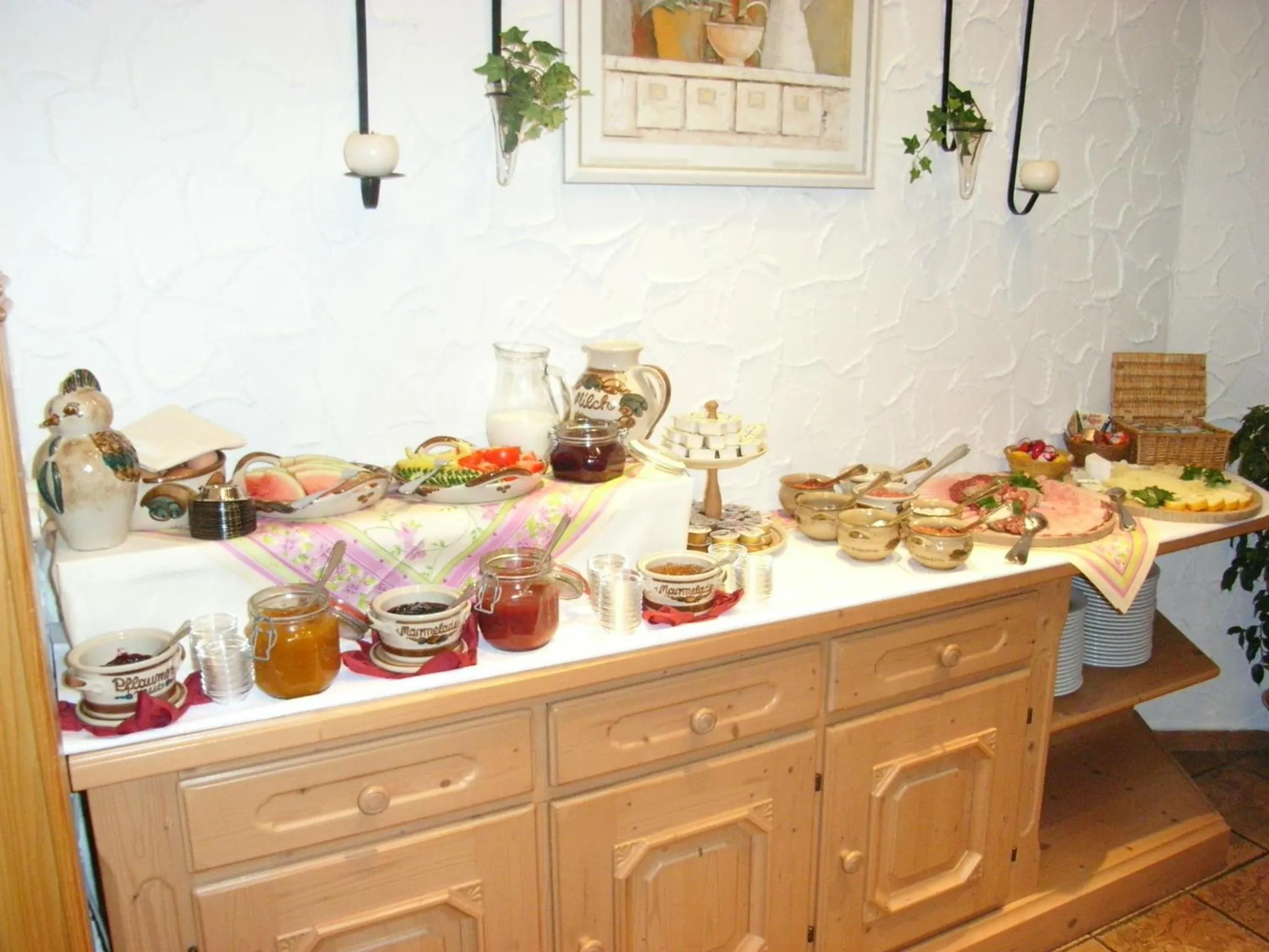 Breakfast in Hotel und Restaurant Köhlerhütte - Fürstenbrunn