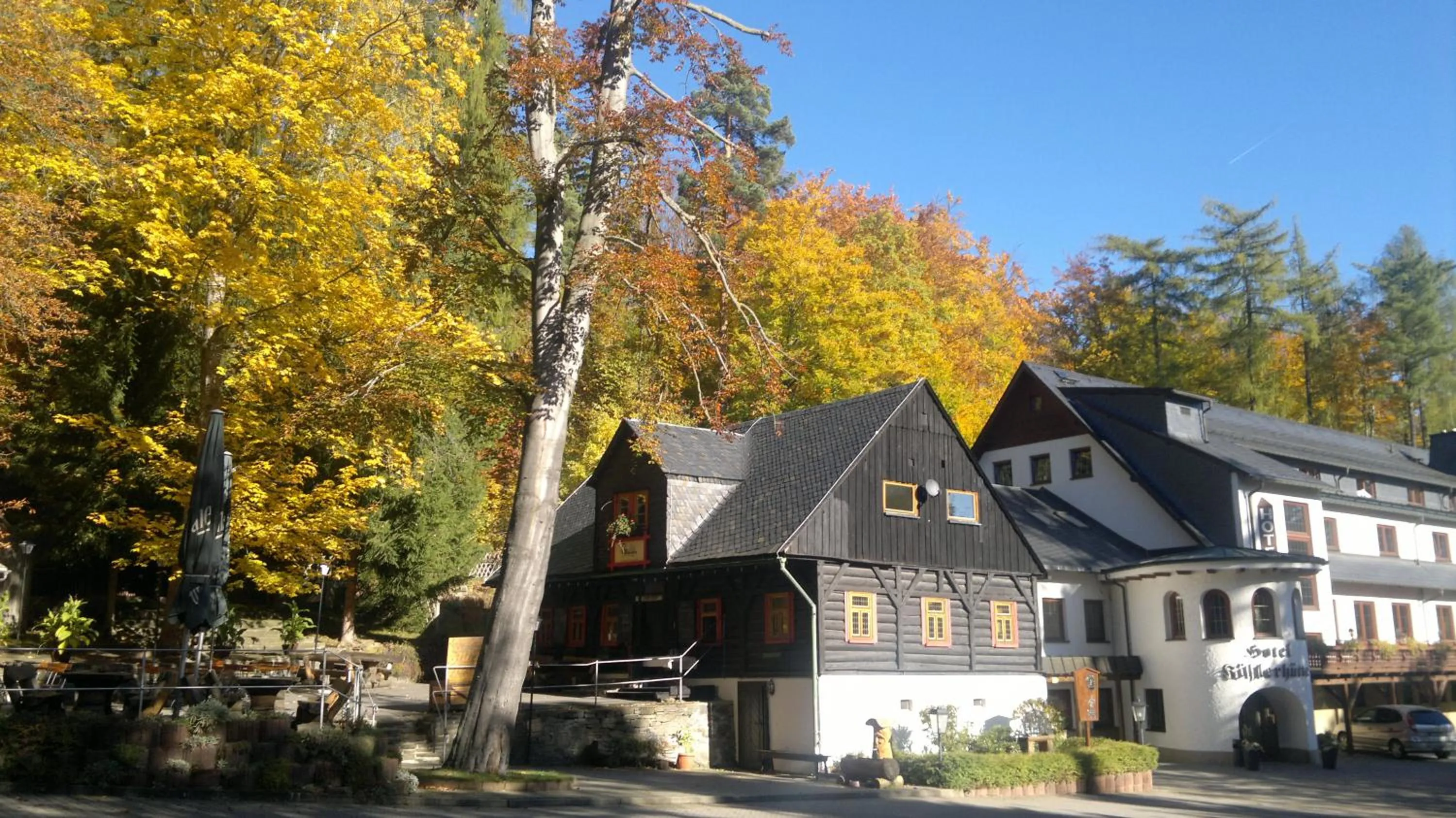 Property building in Hotel und Restaurant Köhlerhütte - Fürstenbrunn