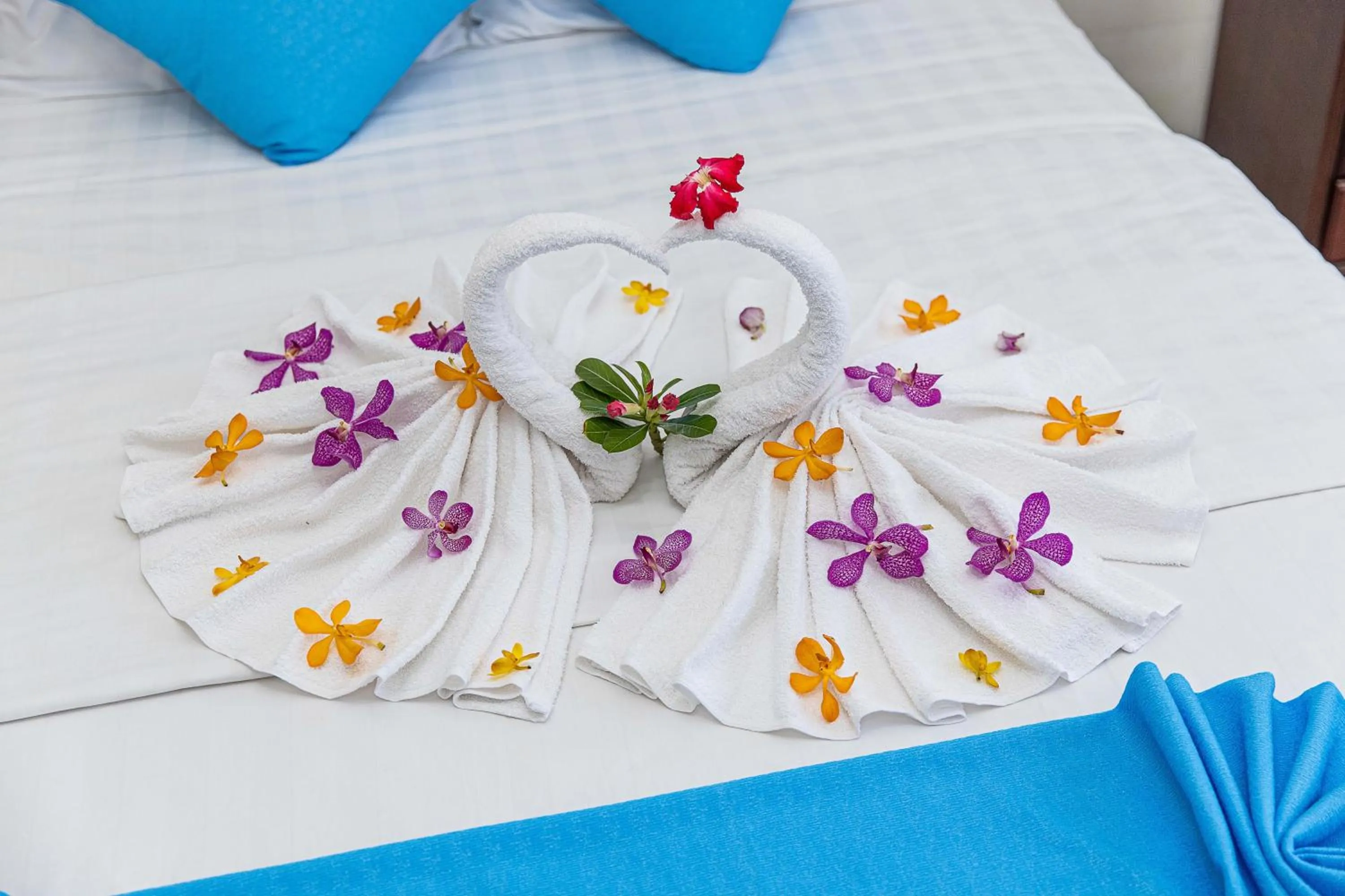 Bed in Phong Lan 2 Hotel