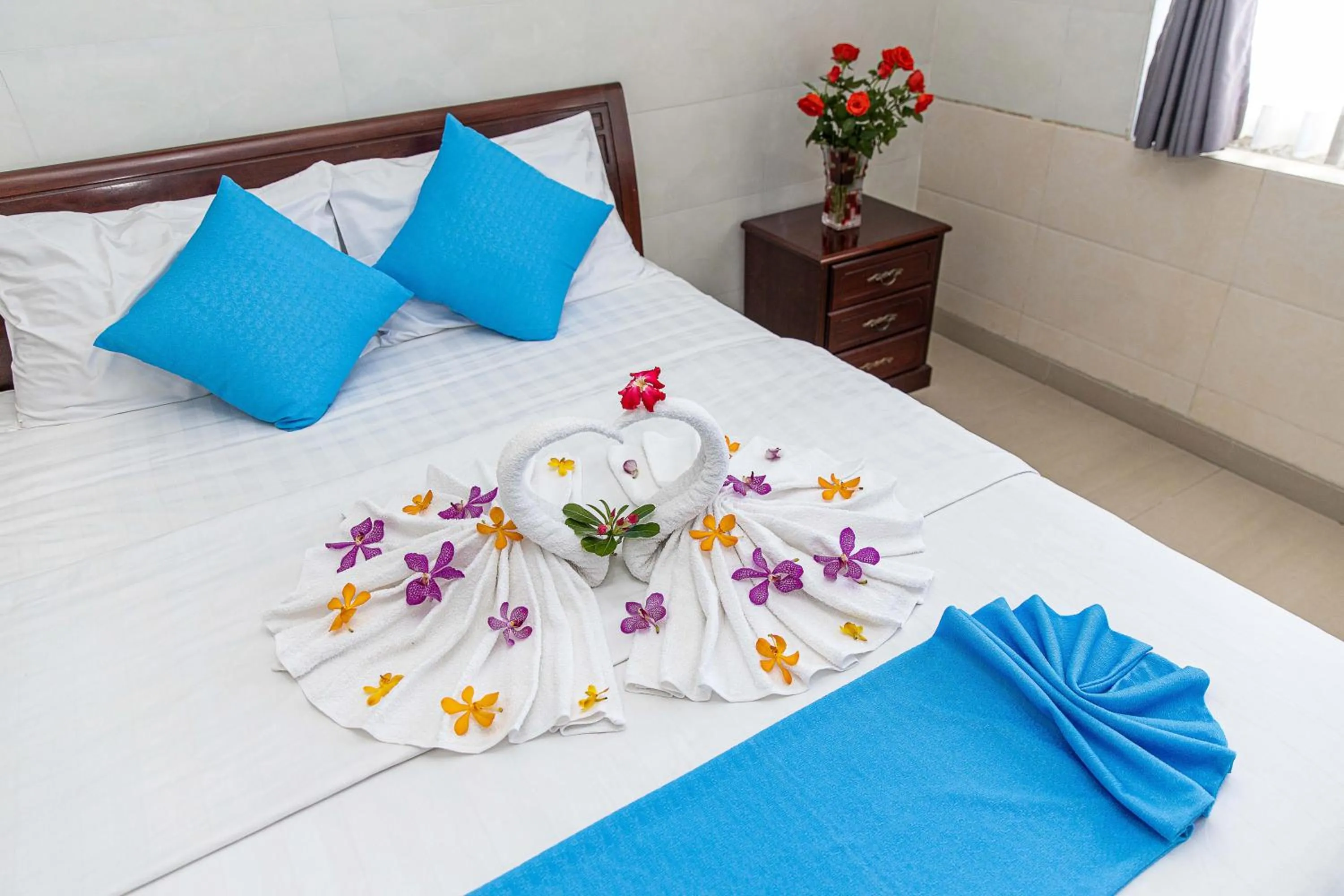 Bed in Phong Lan 2 Hotel