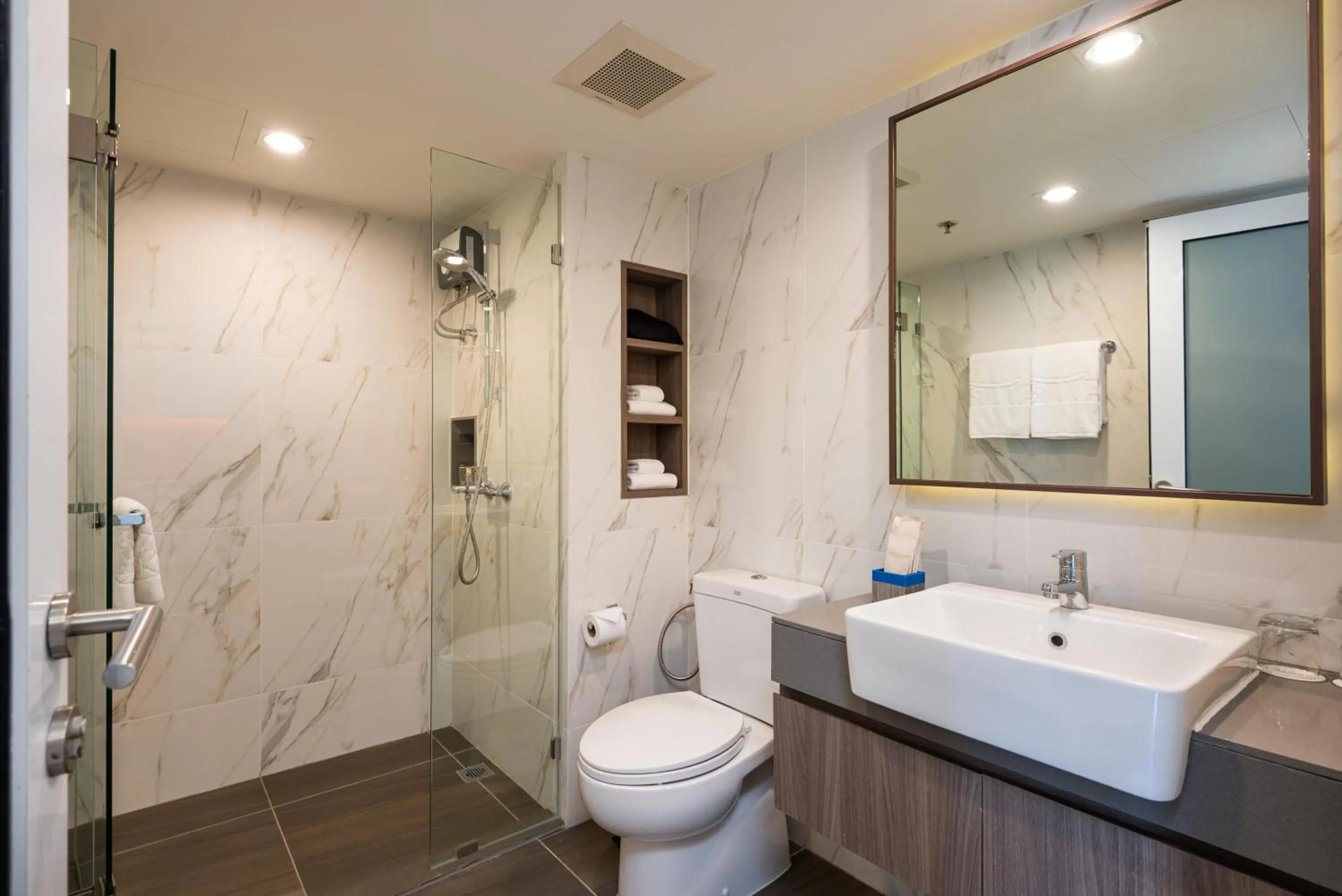 Bathroom in Maitria Hotel Rama 9 Bangkok - A Chatrium Collection