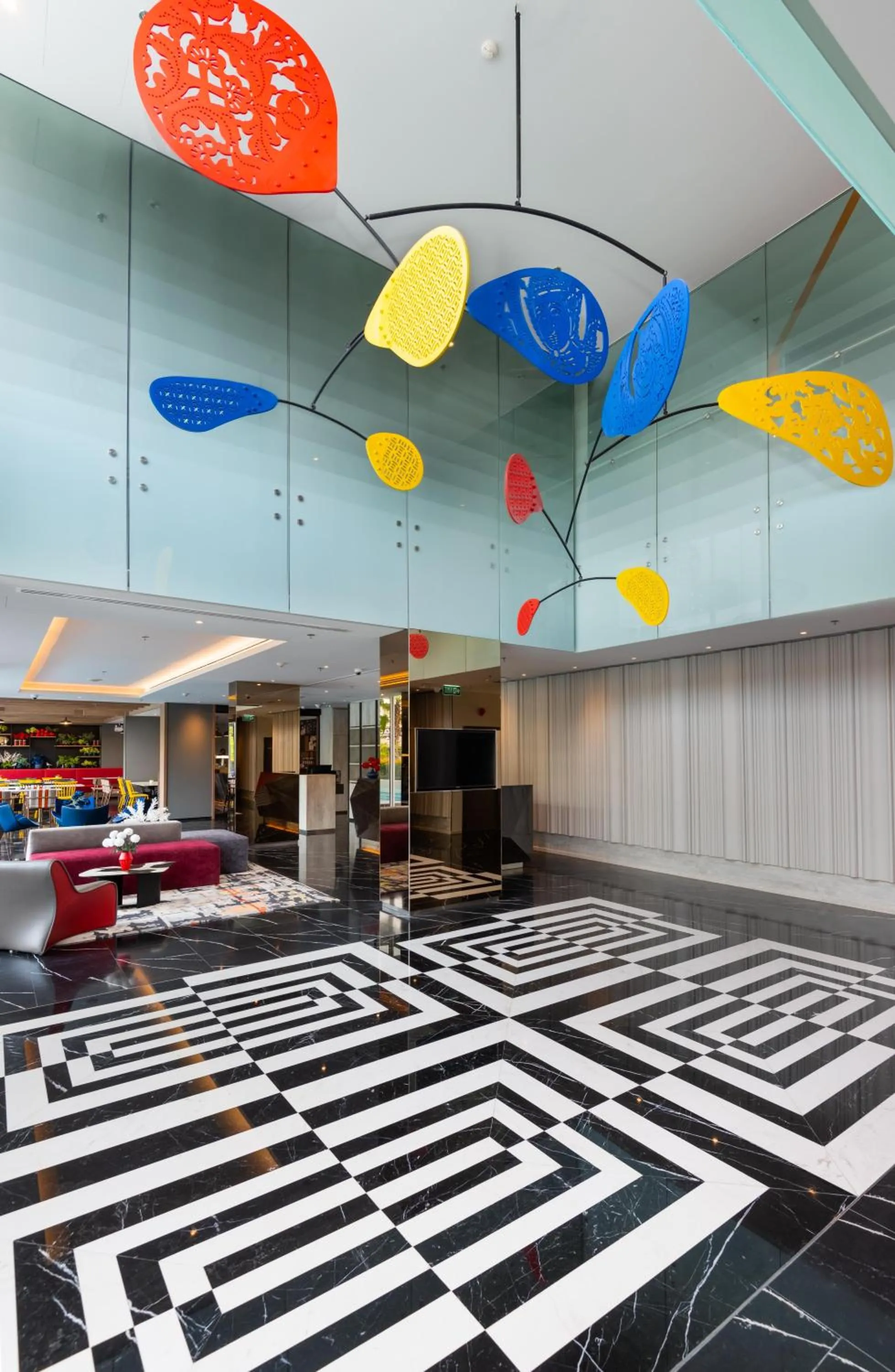 Lobby or reception in Maitria Hotel Rama 9 Bangkok - A Chatrium Collection