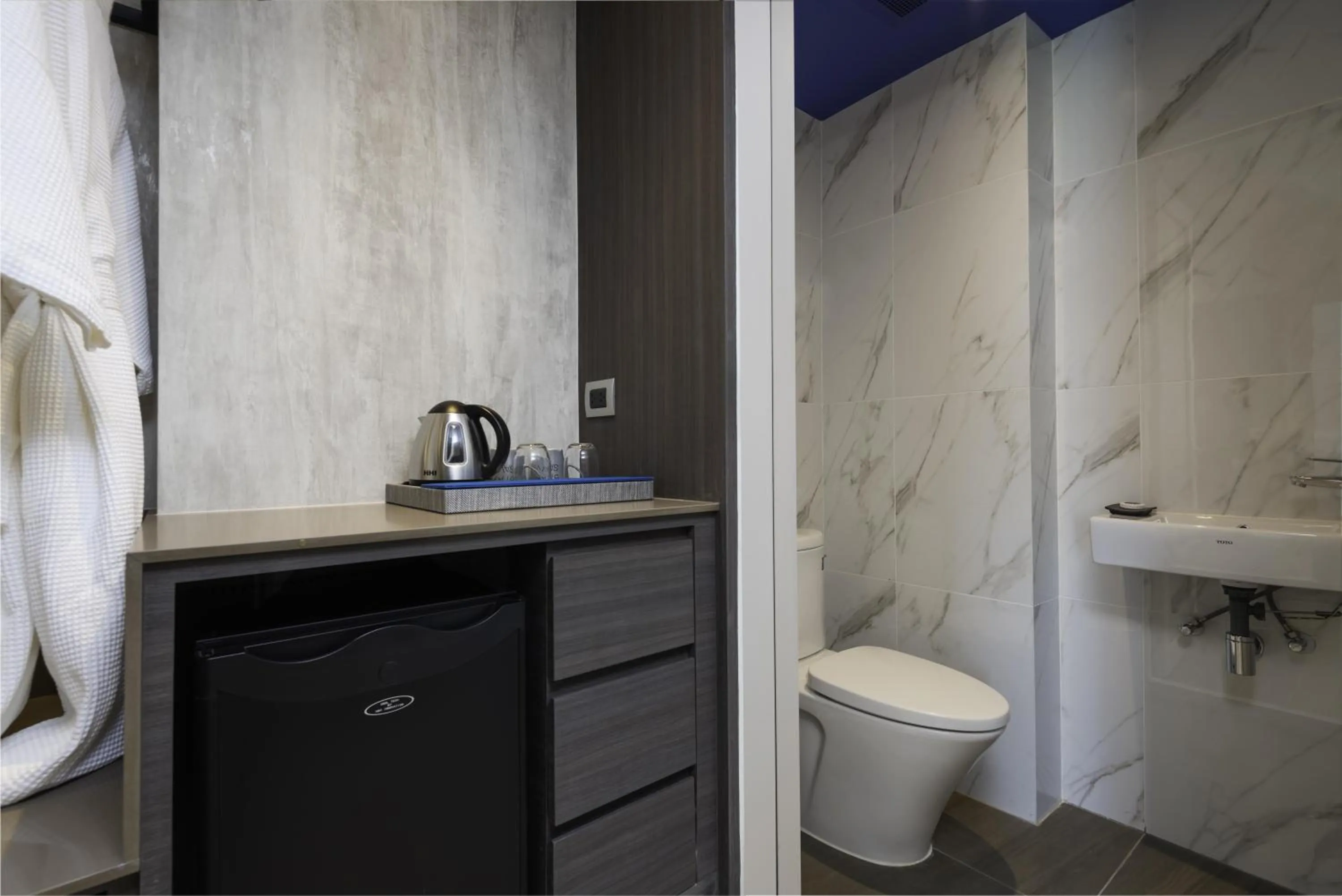 Toilet in Maitria Hotel Rama 9 Bangkok - A Chatrium Collection