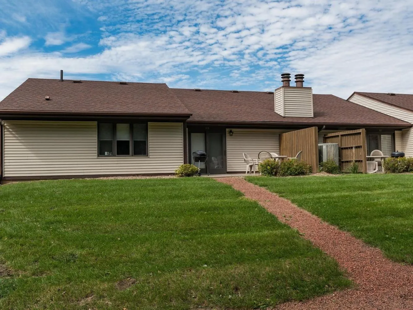 Property building in Lake Panorama National Resort
