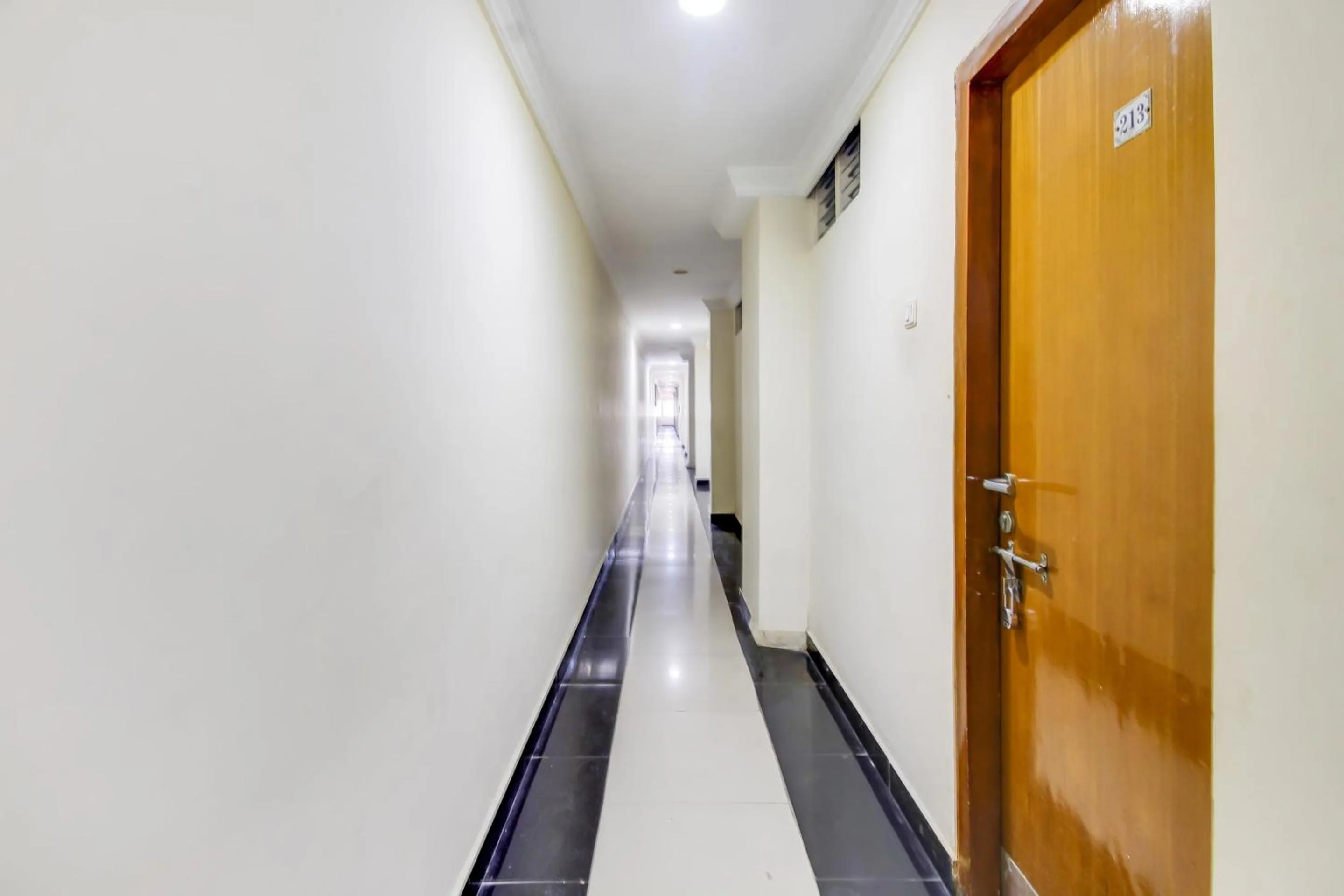 Hotel O Srinivasa Residency