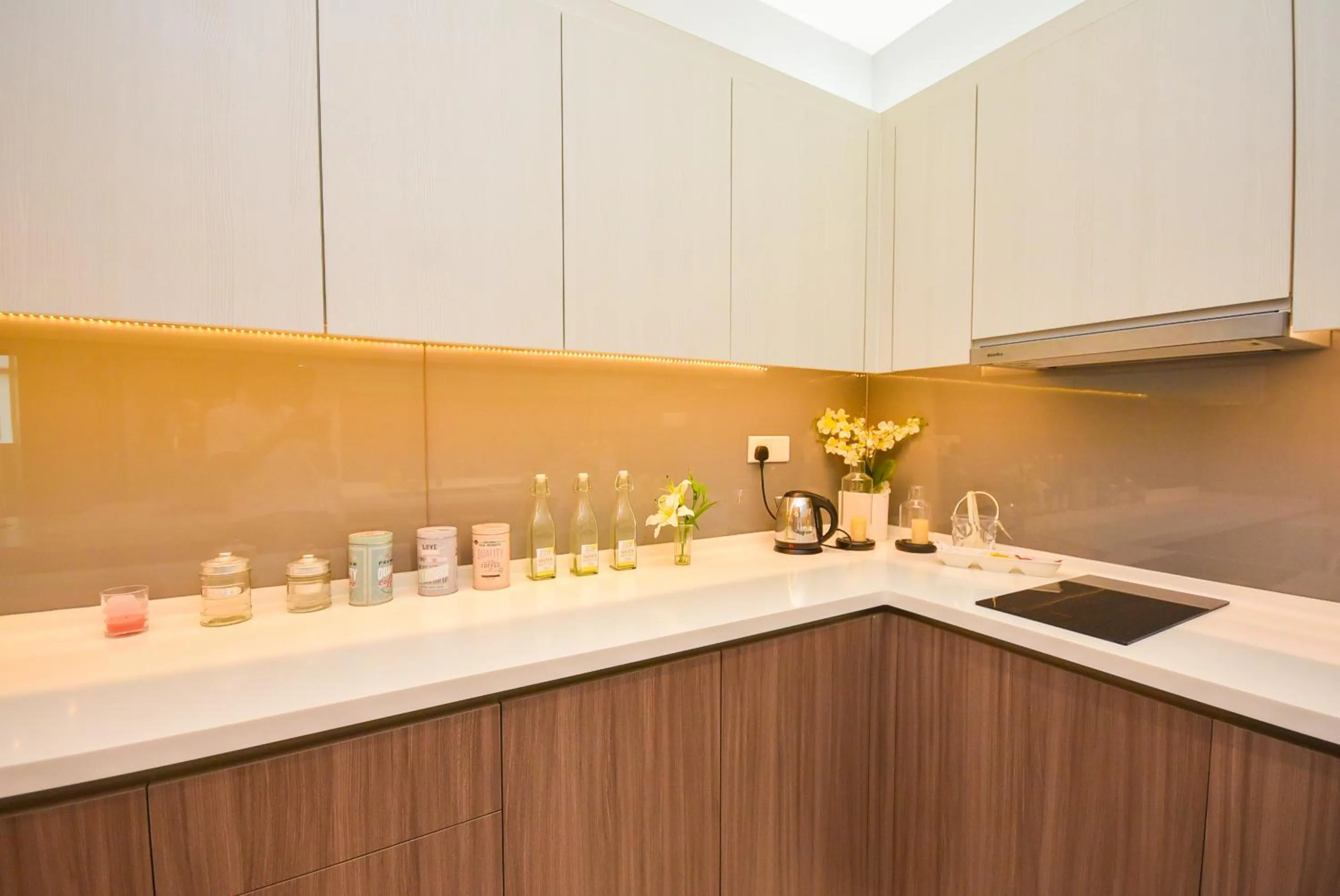Kitchen or kitchenette in Suasana Residence by Nest Home