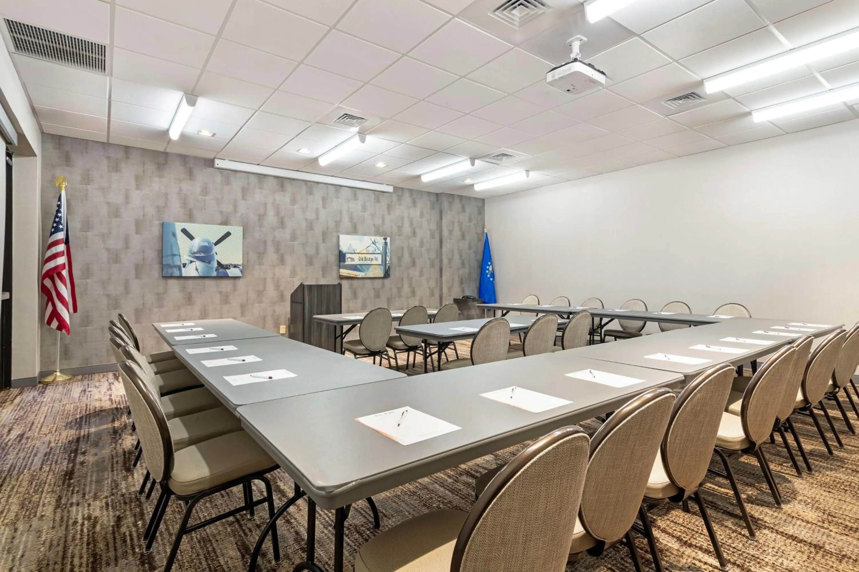 Meeting/conference room in Best Western Plus Executive Residency Rigby's Water World Hotel