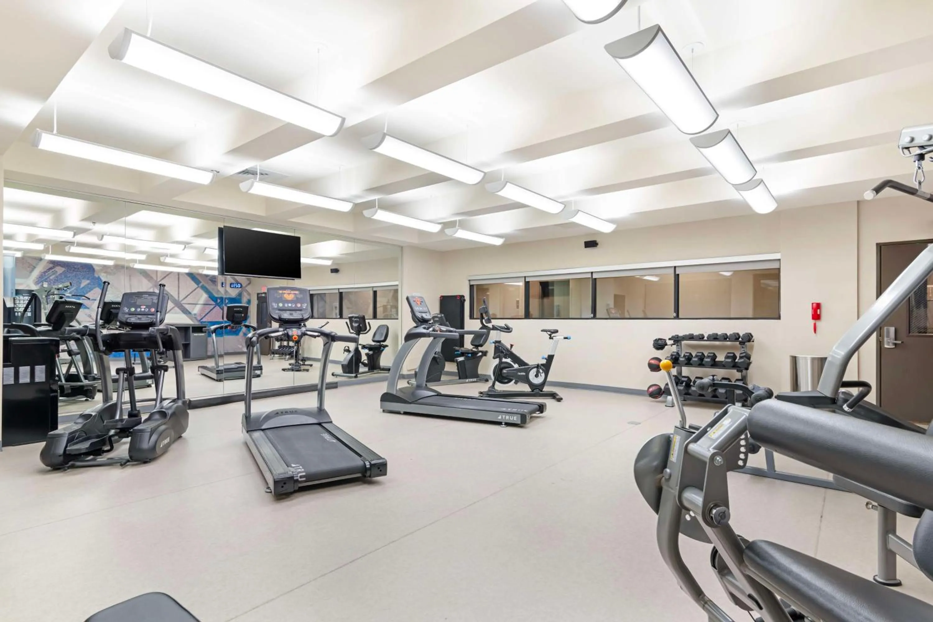 Fitness centre/facilities in Best Western Plus Executive Residency Rigby's Water World Hotel