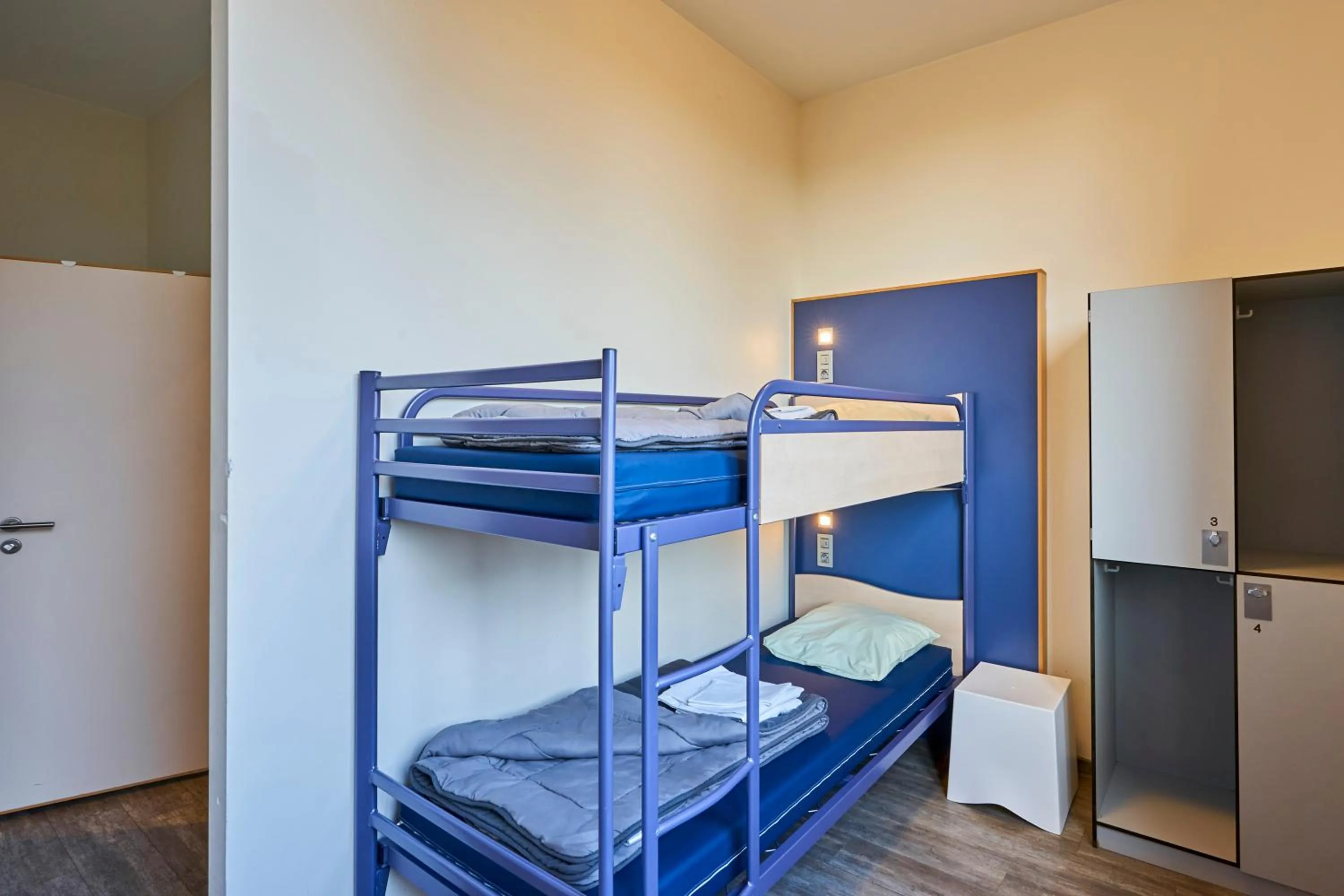 bunk bed, Bed in HI Brussels Generation Europe Hostel