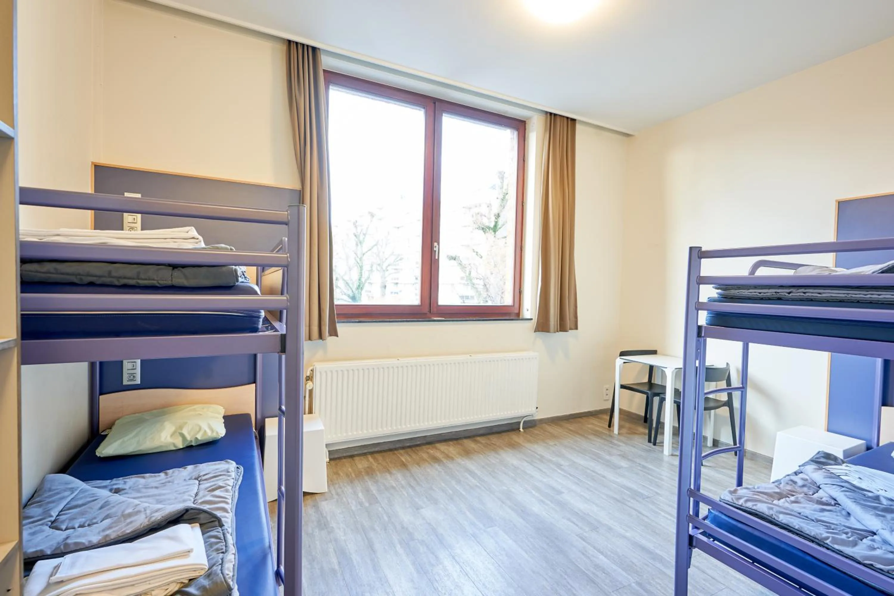 bunk bed, Bed in HI Brussels Generation Europe Hostel