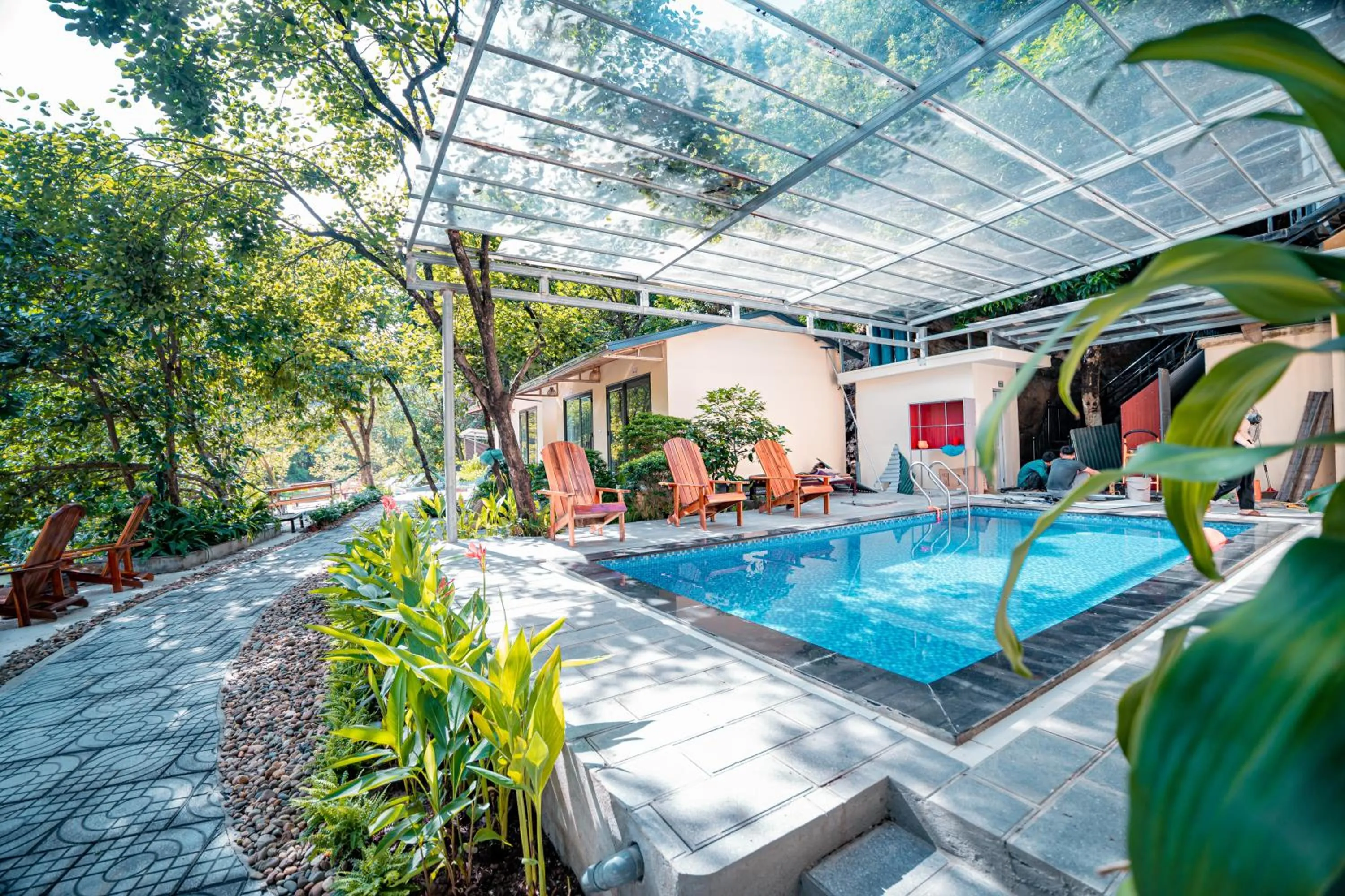 Garden view in Trang An Freedom Hood